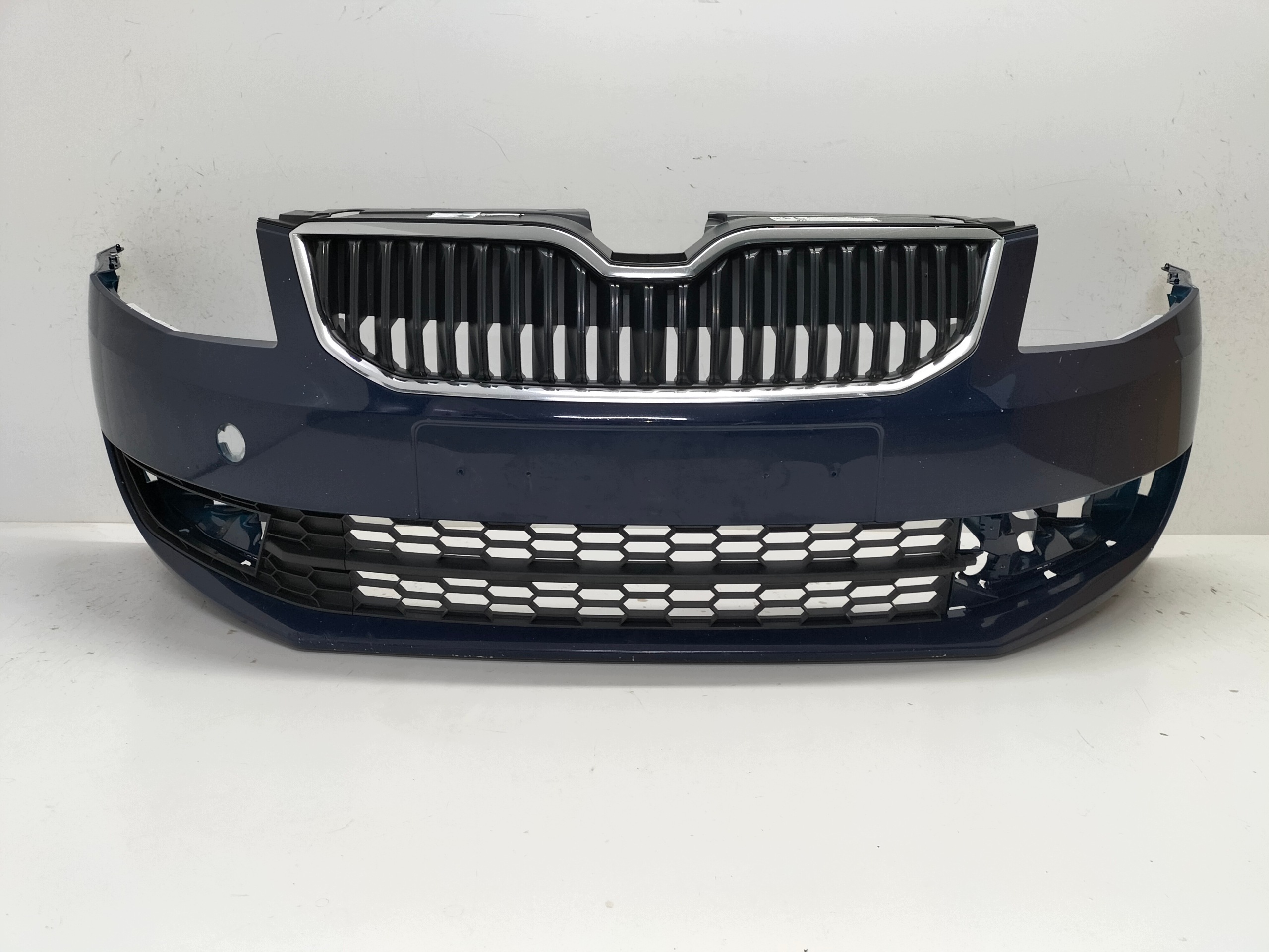 front bumper front SKODA OCTAVIA III 13-17
