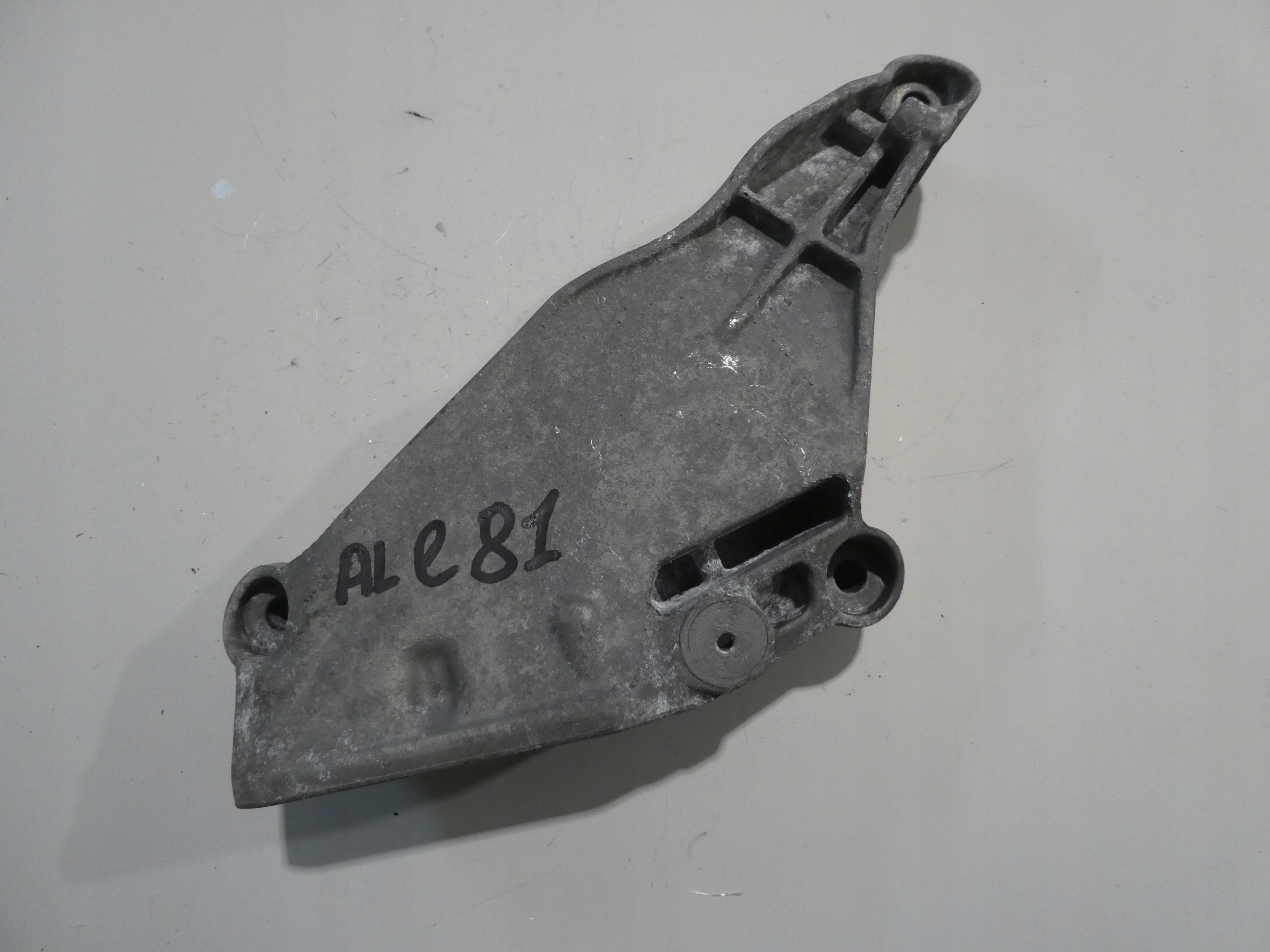 VW T6 T5 LIFT holder engine mount 06J199207R