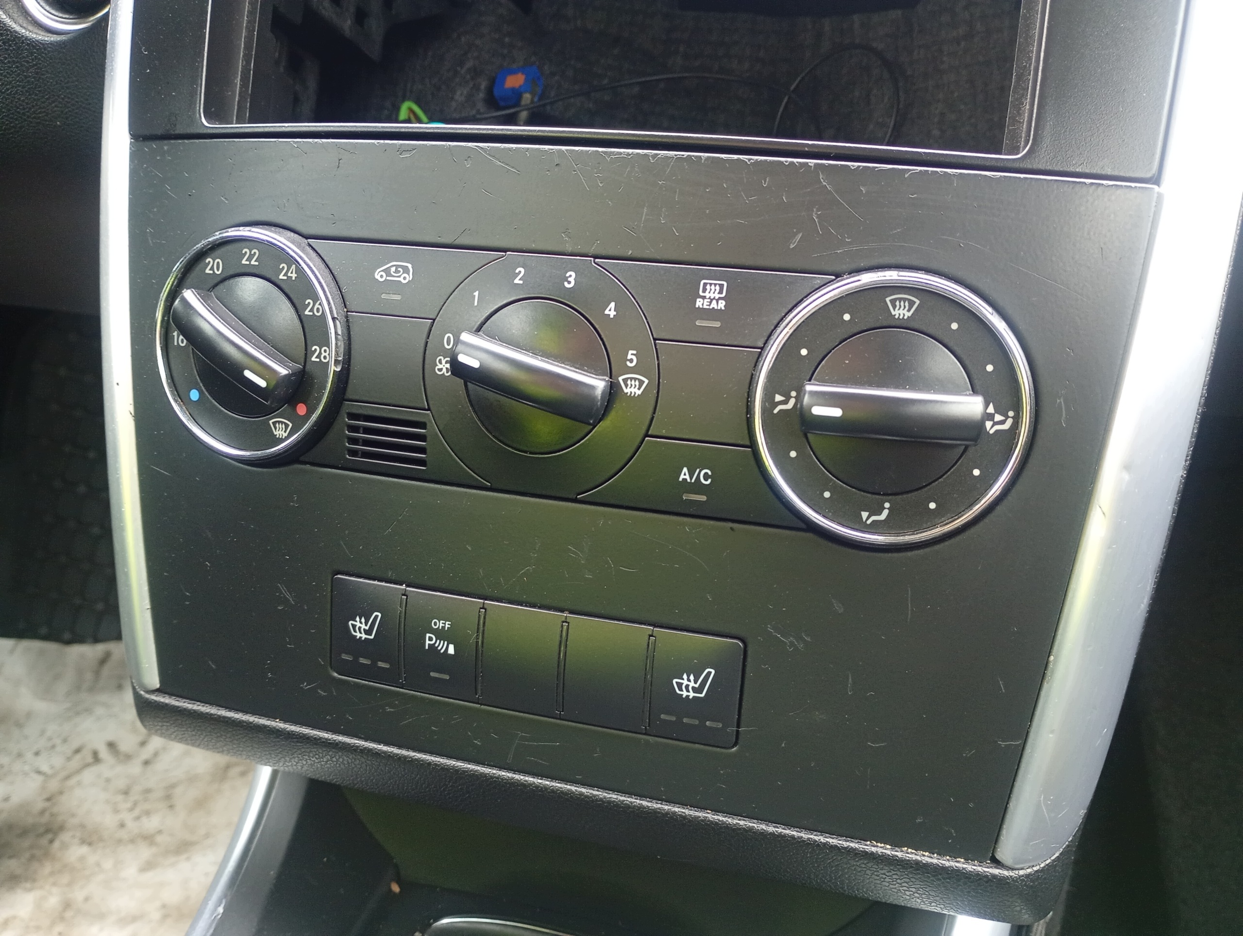 Panel switch regulacja air conditioning devices heating Mercedes B-class W245 05-11