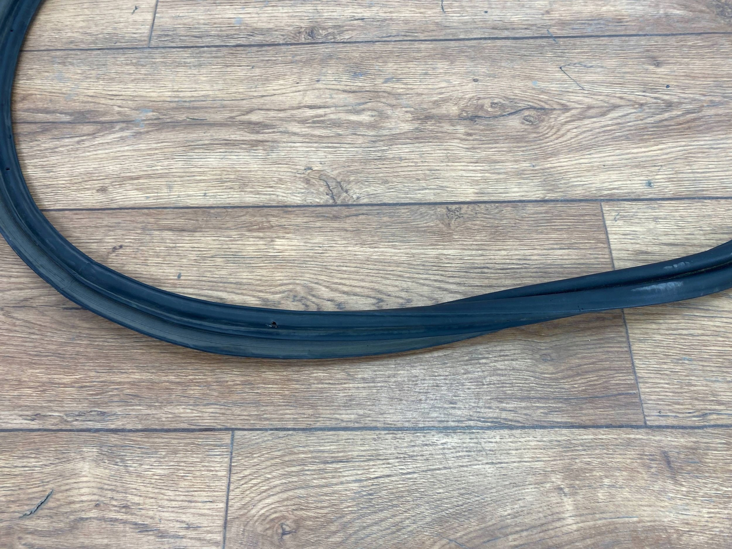 gasket bonnet boot Cadillac CTS III 2014+