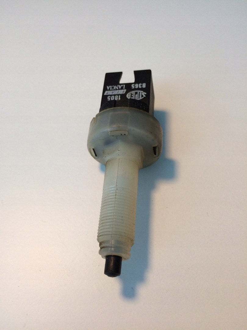 interruttore luci STOP LANCIA 1805/B365 FIAT