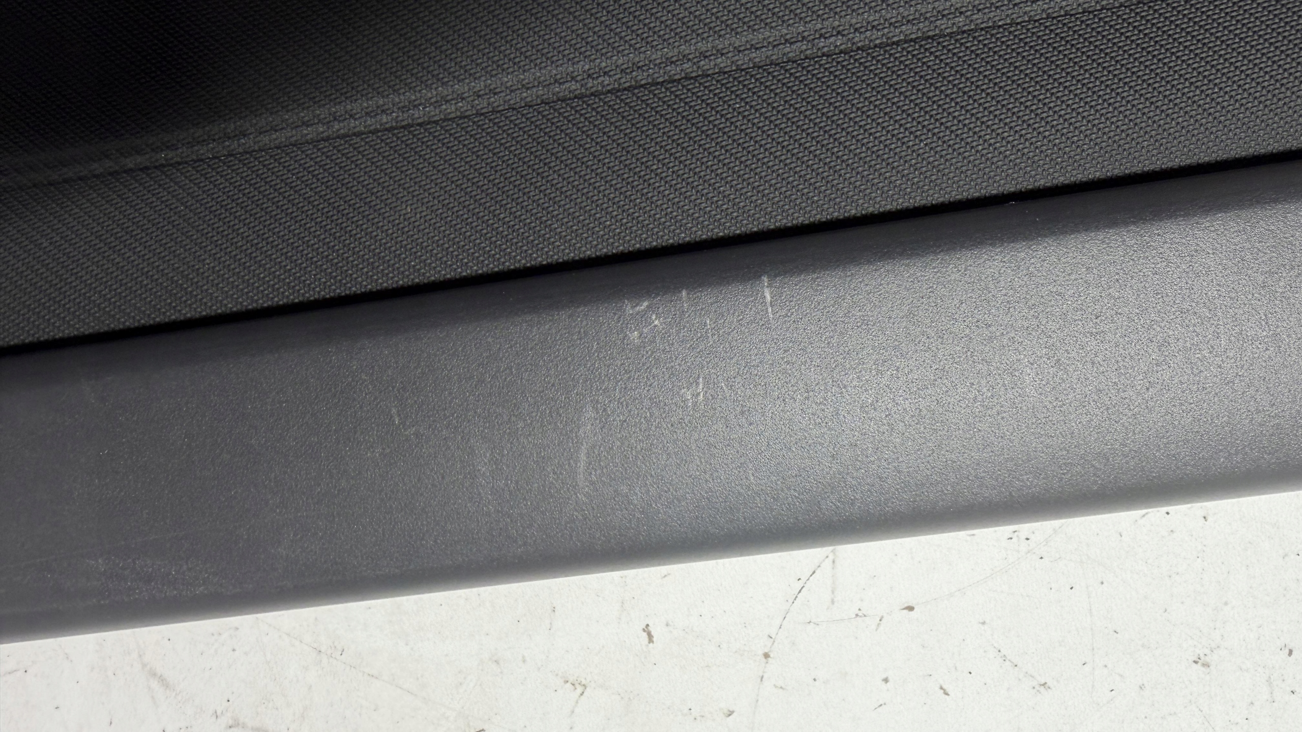 HYUNDAI TUCSON II III blinds boot 15-21