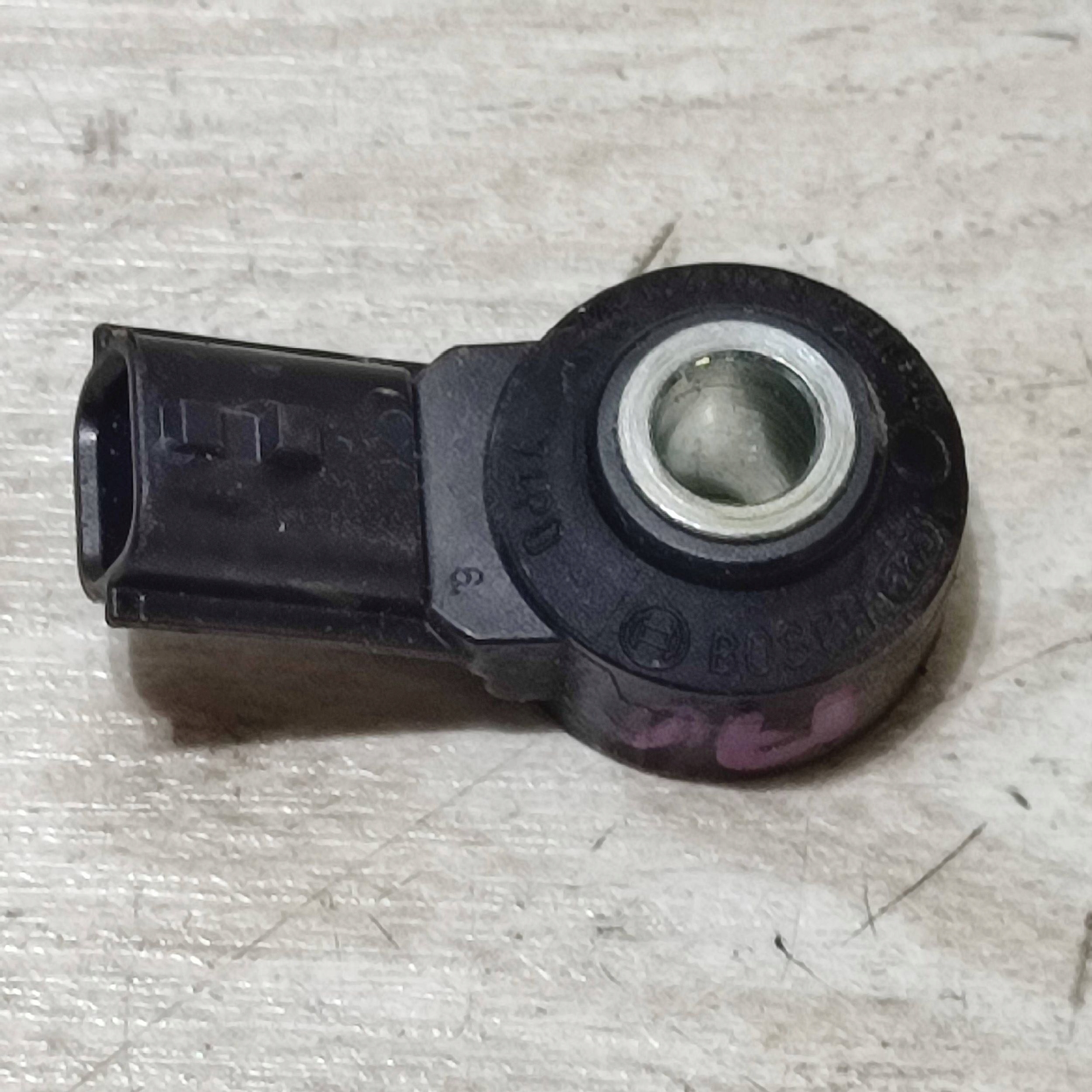 sensor spalania stukowego Suzuki Vitara (LY) 0261231282