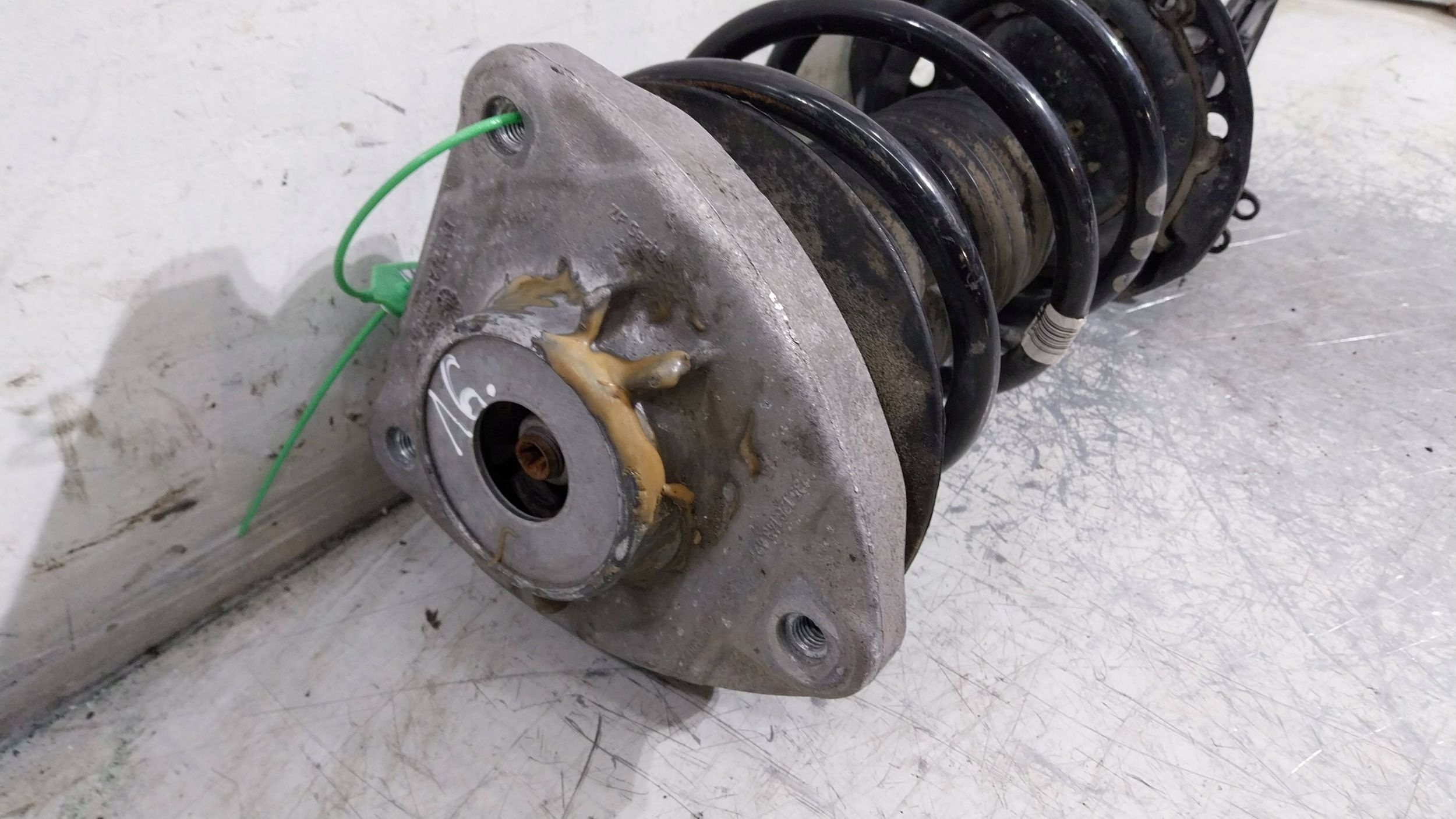 shock absorber left front A2463206513 MERCEDES W176 W246