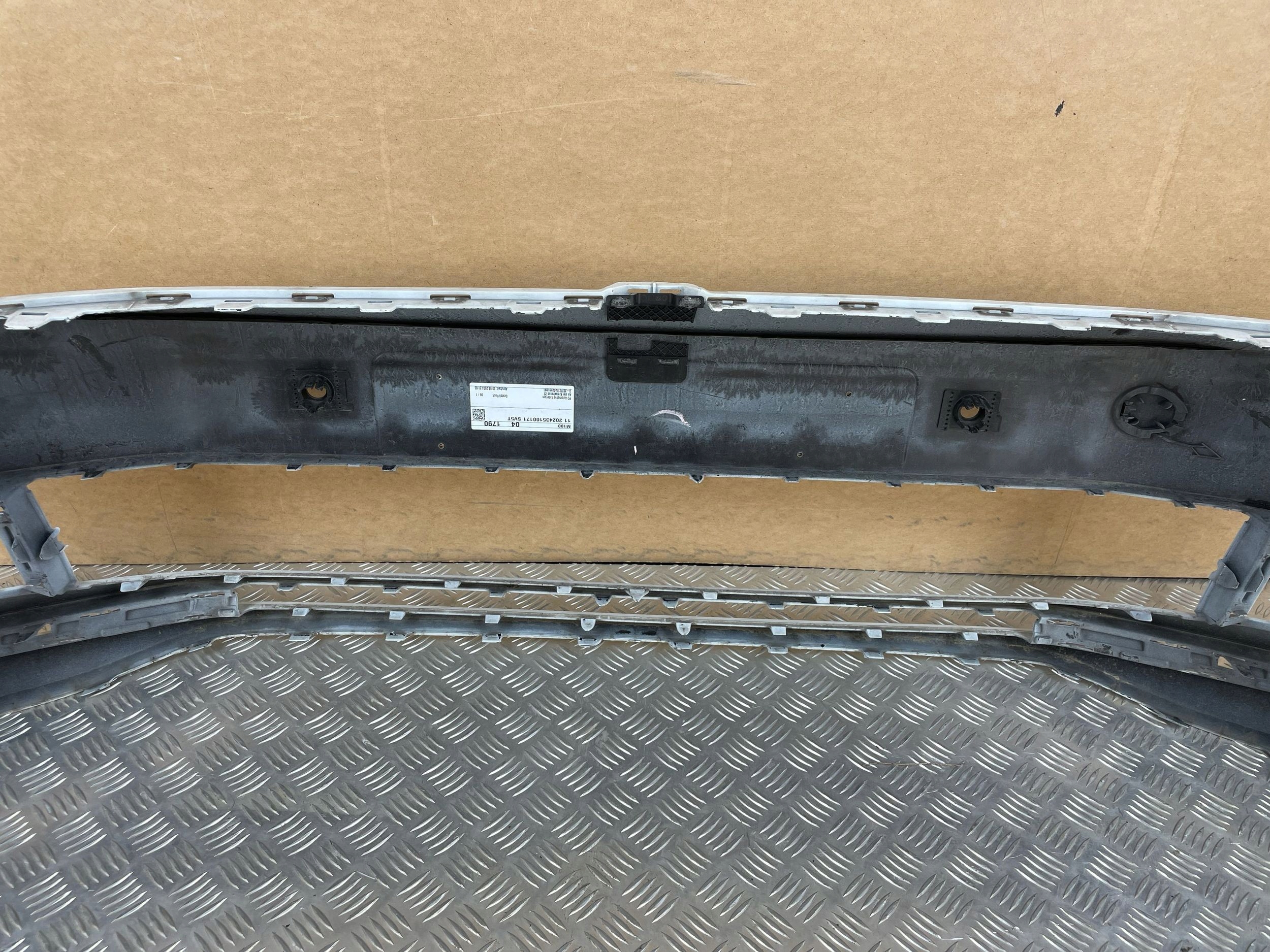 bumper front front VW TOURAN 5TA III II 2015- (4XPDC washers) 5TA807221A