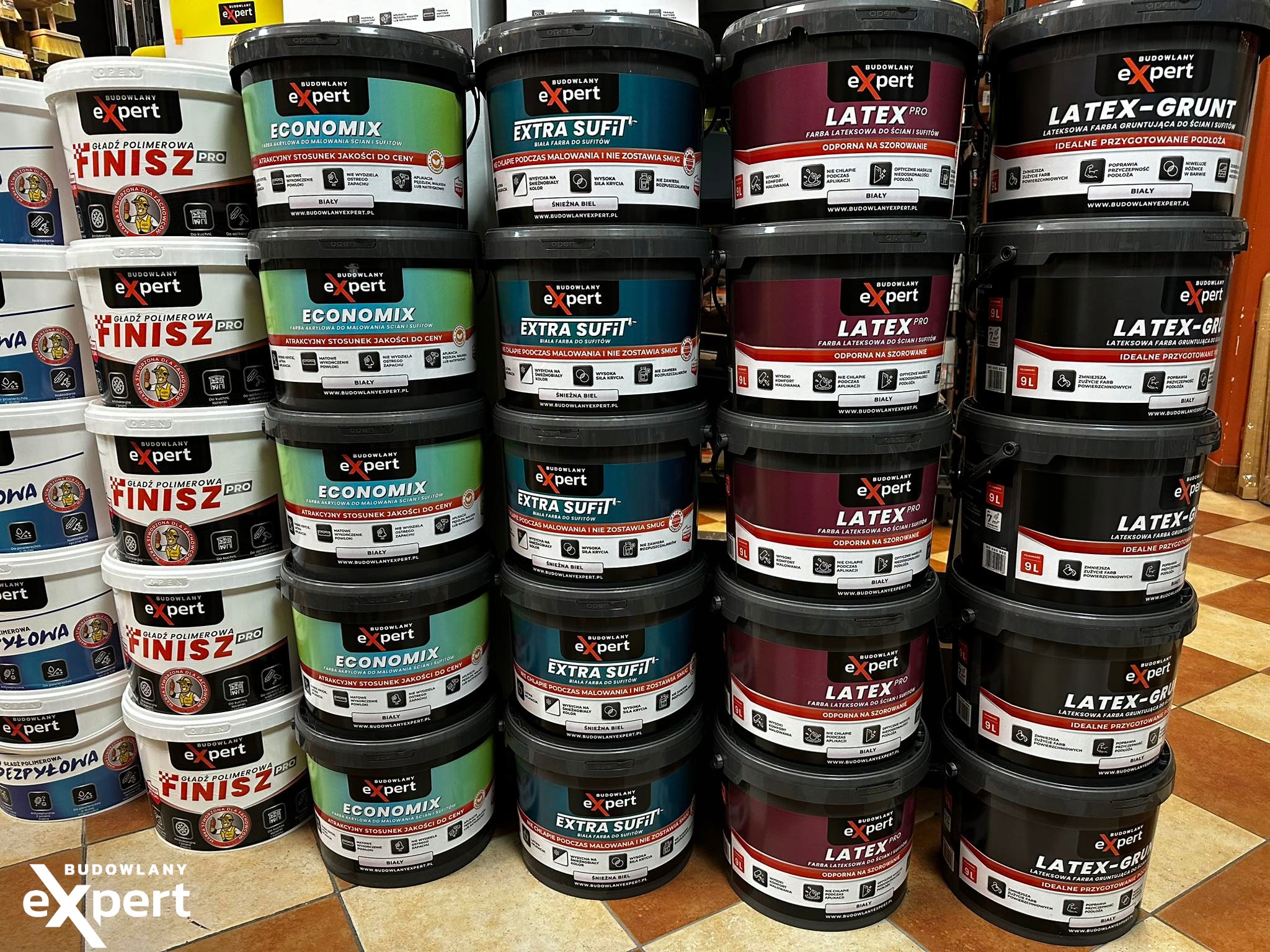 FARBA ELEWACYJNA FASADOWA zewnętrzna do malowania BEŻOWA FASADO 9L Wielkość opakowania 9 l