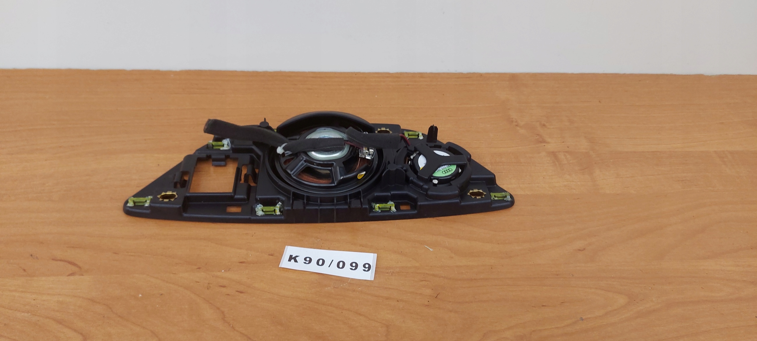 AUDI R8 4S speaker speakers W KONSOLE DESKE