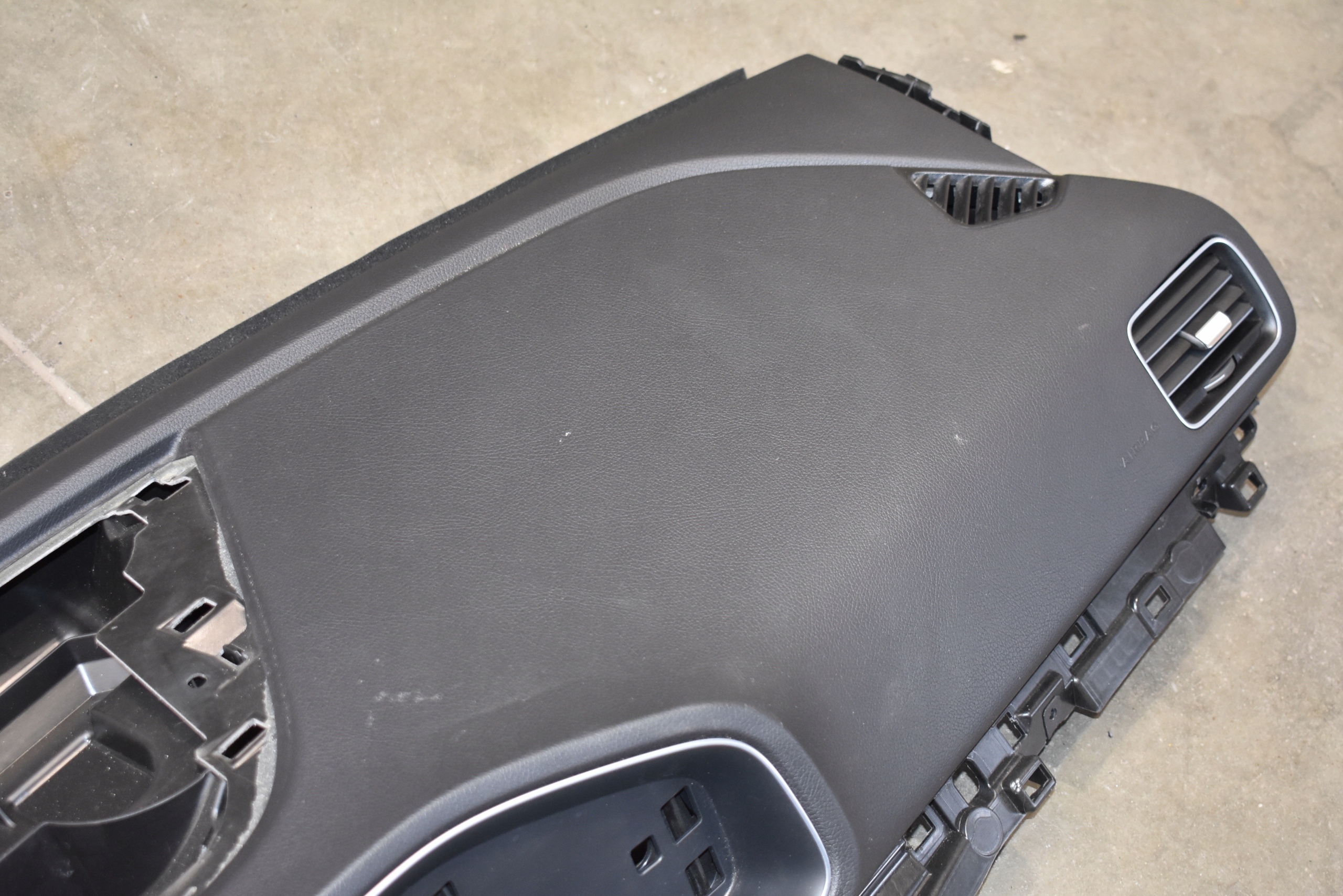 IDEALNA console black MERCEDES GLE W167 X167 1