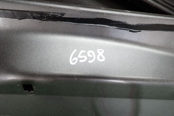 BMW X3 F25 10- door right front front