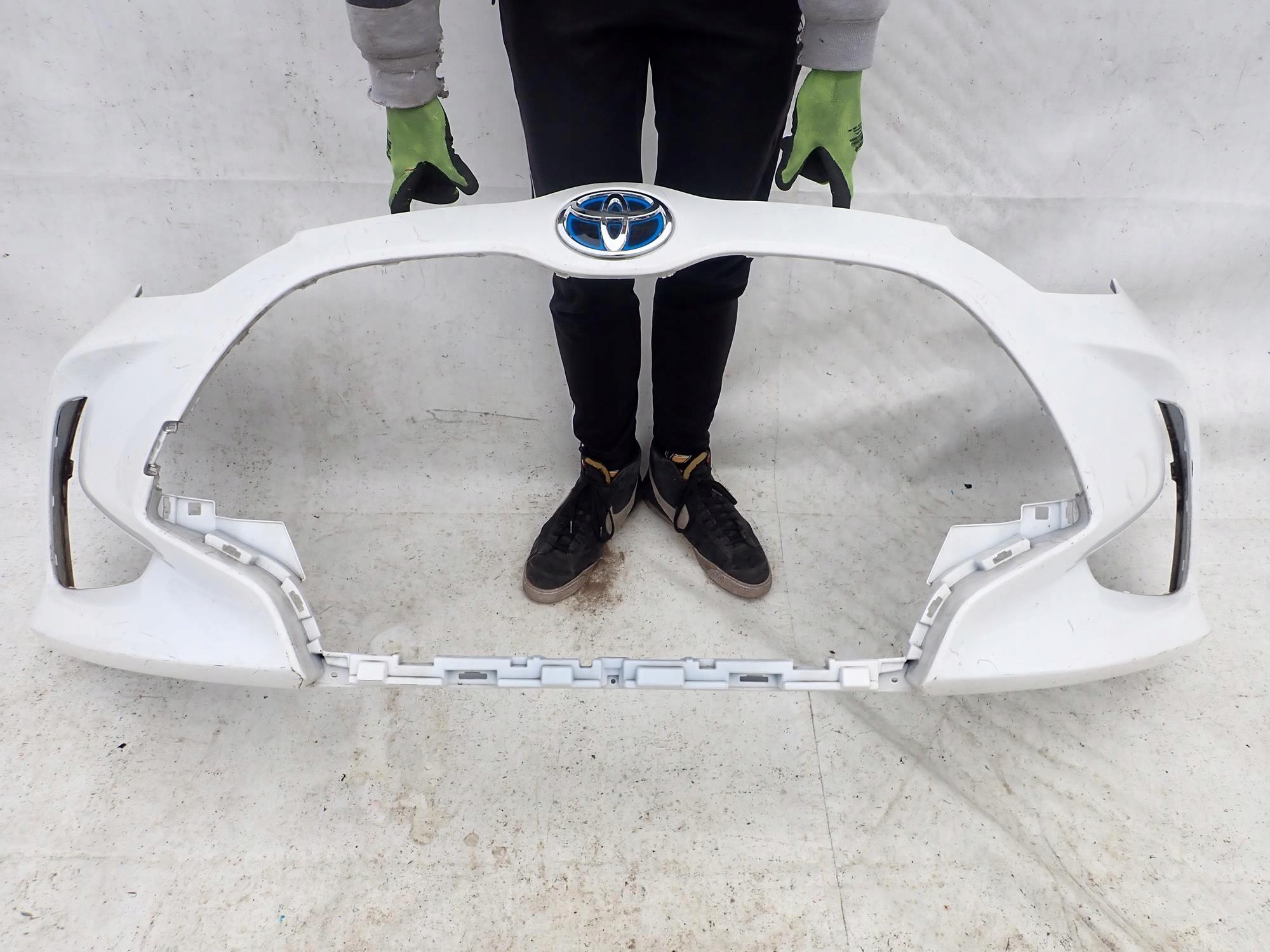 TOYOTA YARIS IV 4 20-> bumper front front