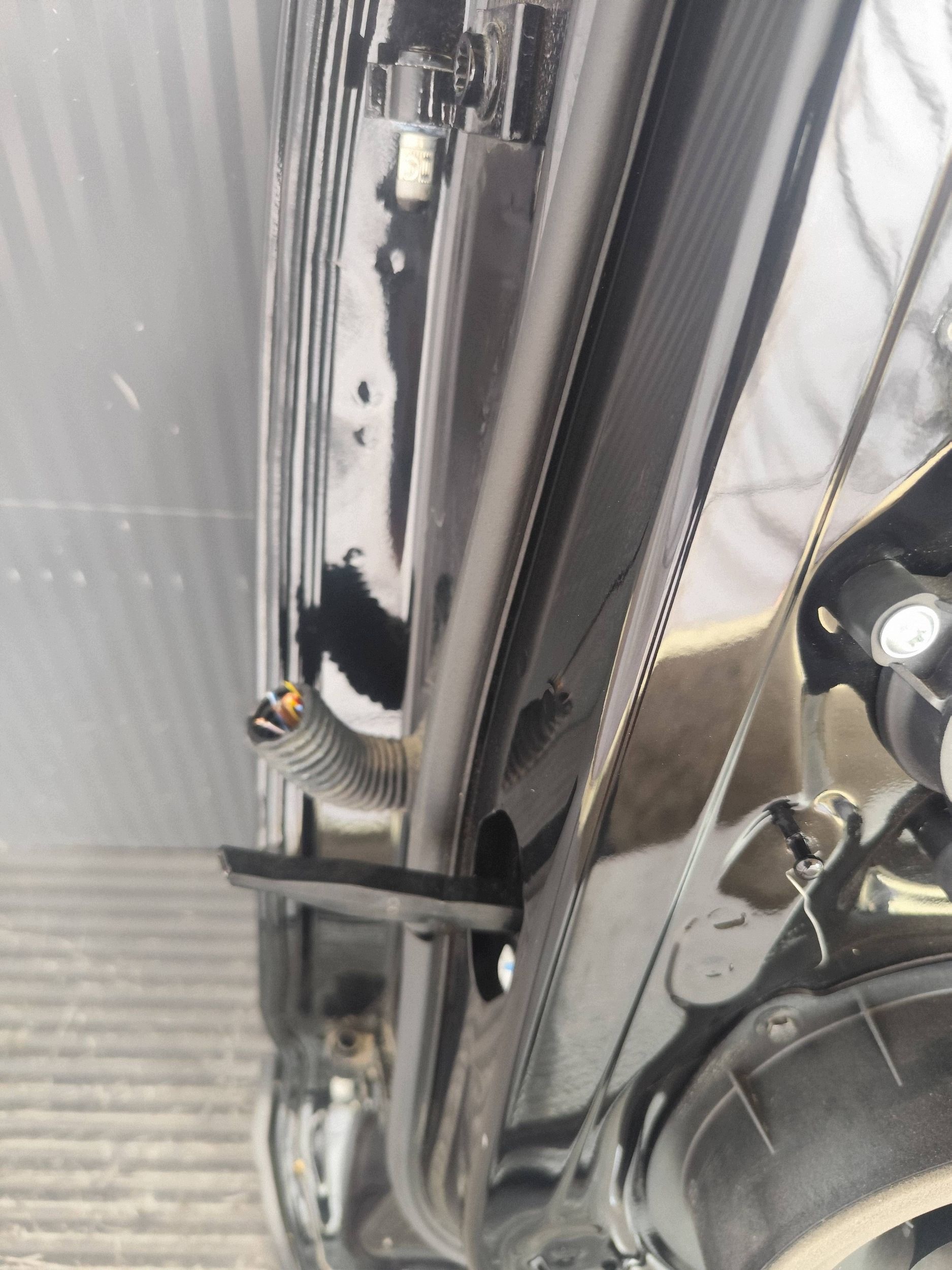 CUPRA FORMENTOR door rear. right complete DEMONTAZ