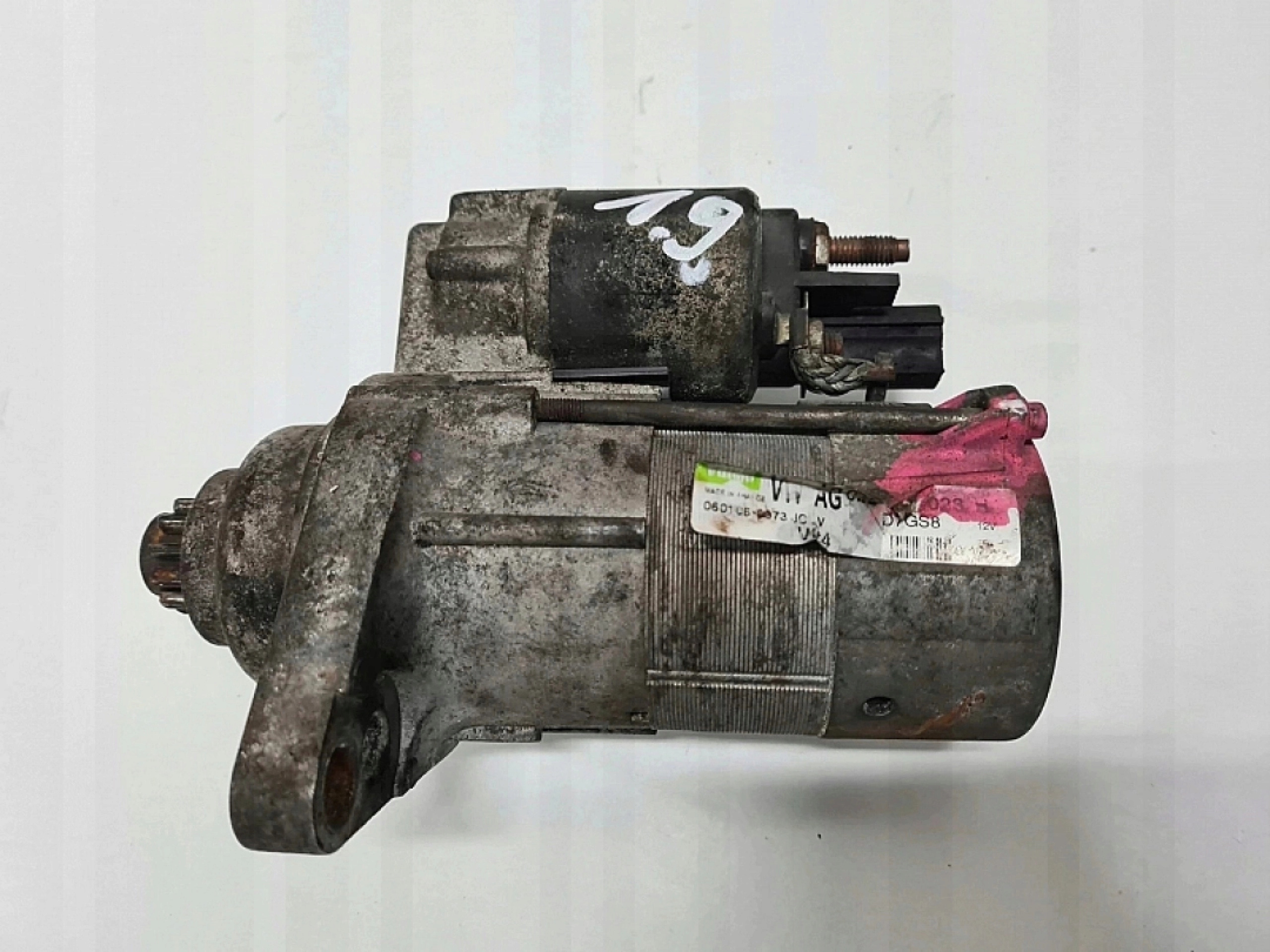 VW T5 1.9 TDI rozrusznik Numer katalogowy części VW T5 1.9 TDI rozrusznik