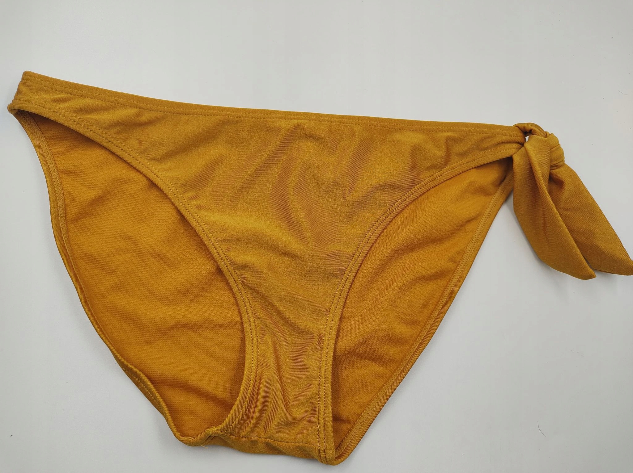 

Dół od kostiumu, stroju kąpielowego Livera 36