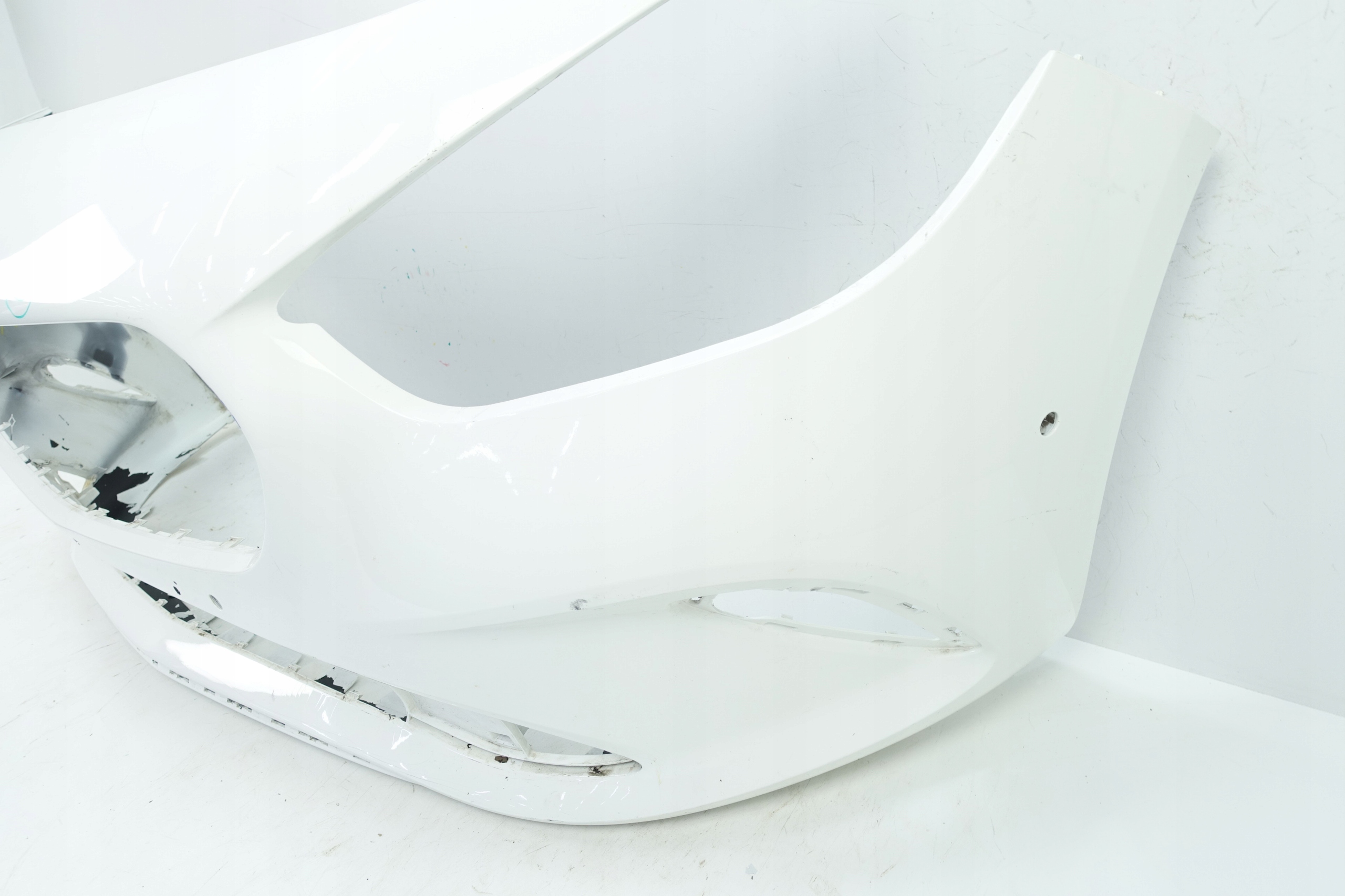 Pare choc Avant Avant MERCEDES B W247 18
