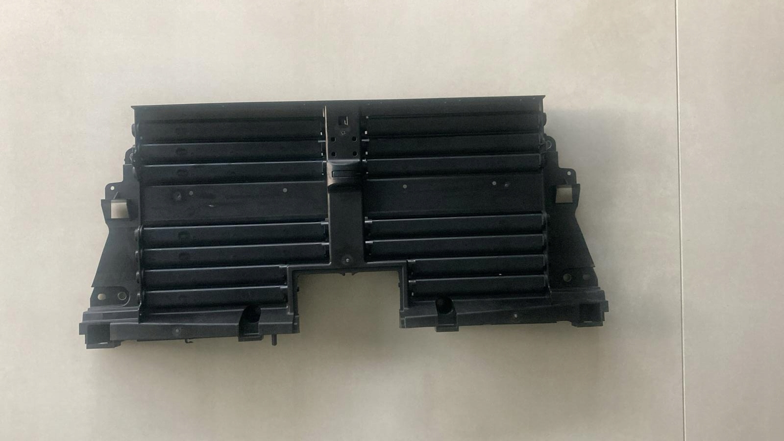 Roleta Grill Aktywny Jeep Grand Cherokee WL 2021- 2024