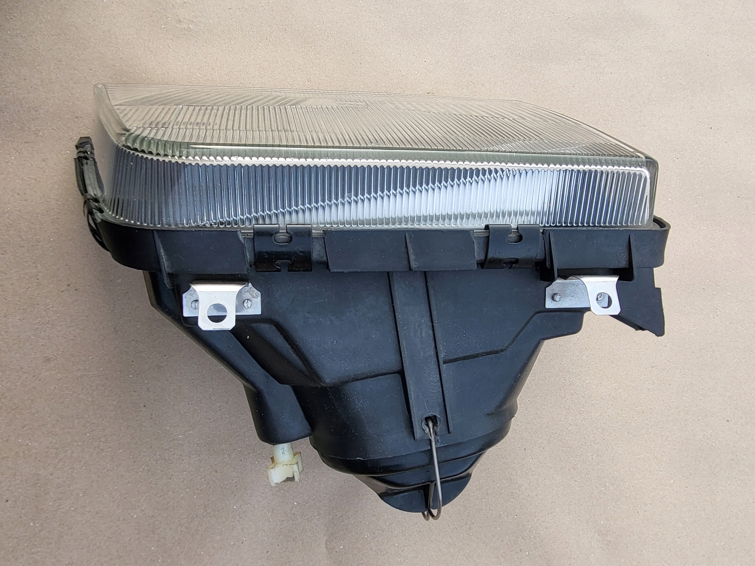 light REFLEKTOR right front GM ARTEB H4 OPEL ASCONA C new