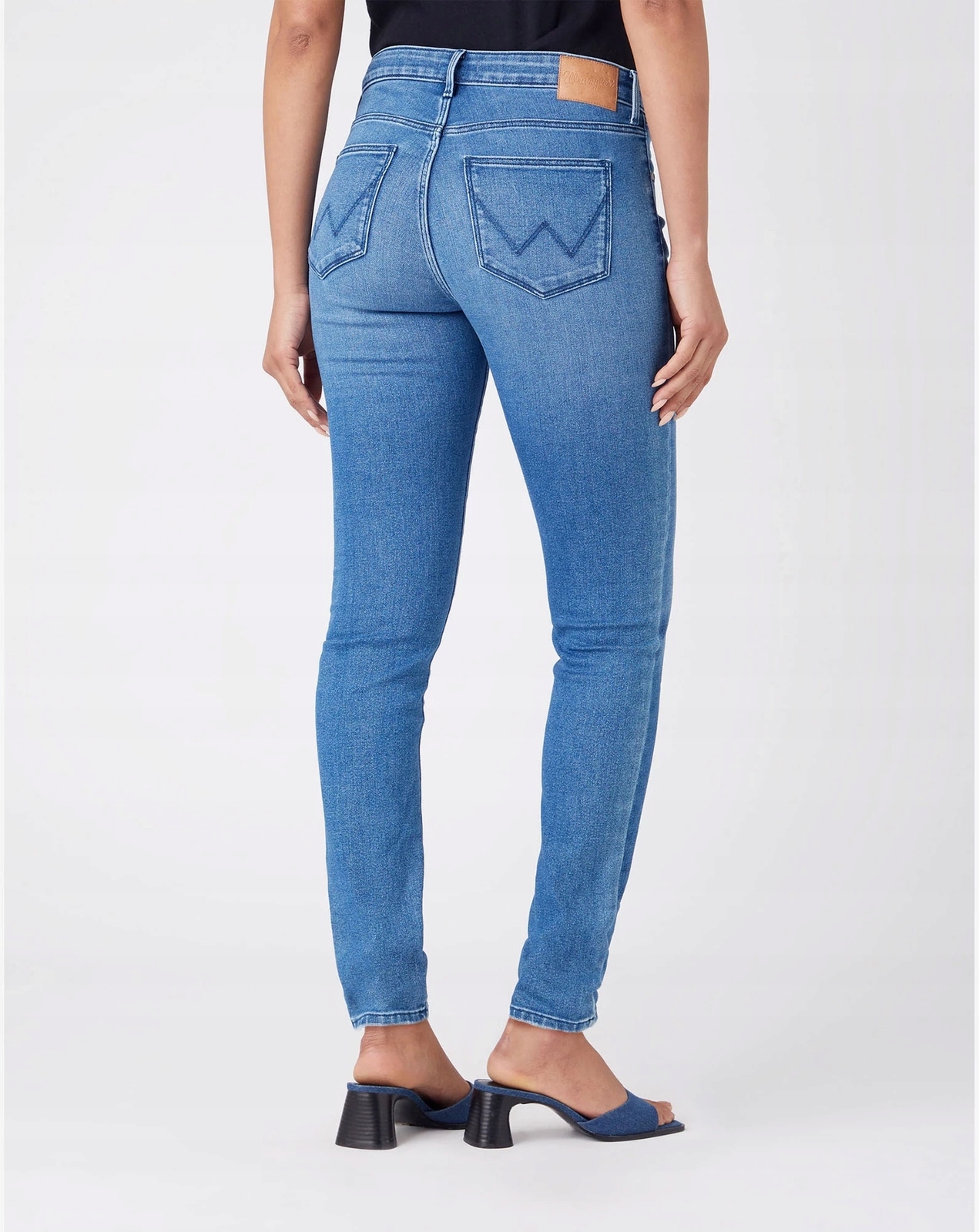 Dámské úzké nohavice džíny Wrangler Skinny Tidal Wave W28K4741H 27/34