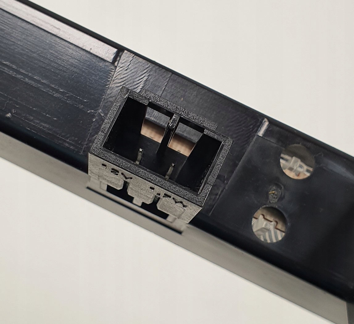 TRZECIE ŚWIATŁO STOP STOPU VOLVO V70 III 30678549 Wersja Europejska