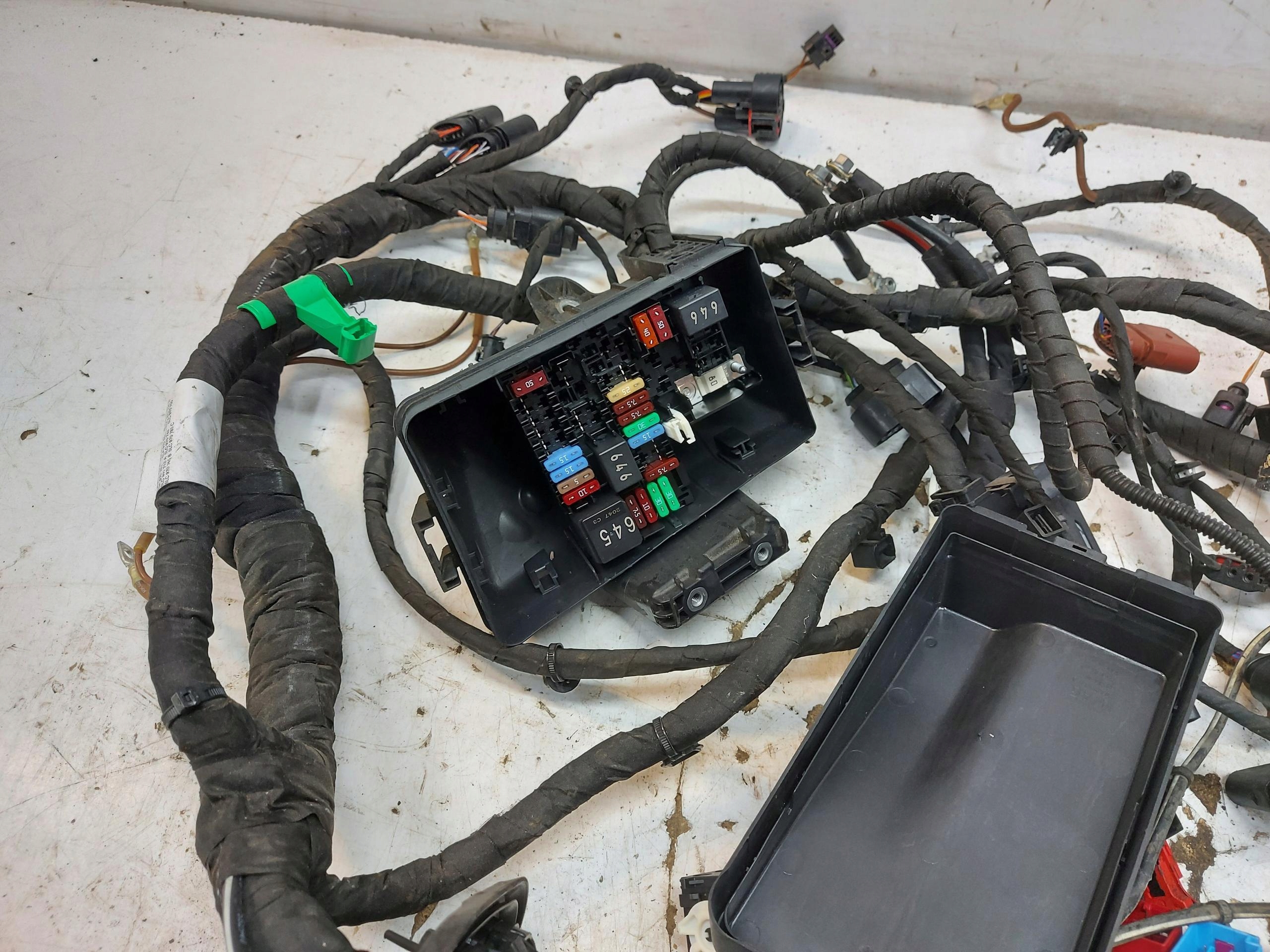 Skoda Enyaq 5LA iV60 bundle wiring KOMORY 1EC971111