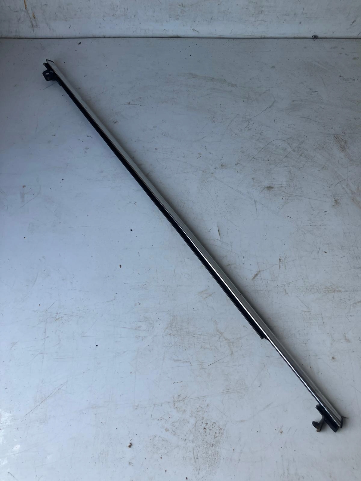 moulding dust door CHROM left rear part CITROEN C4 II B7