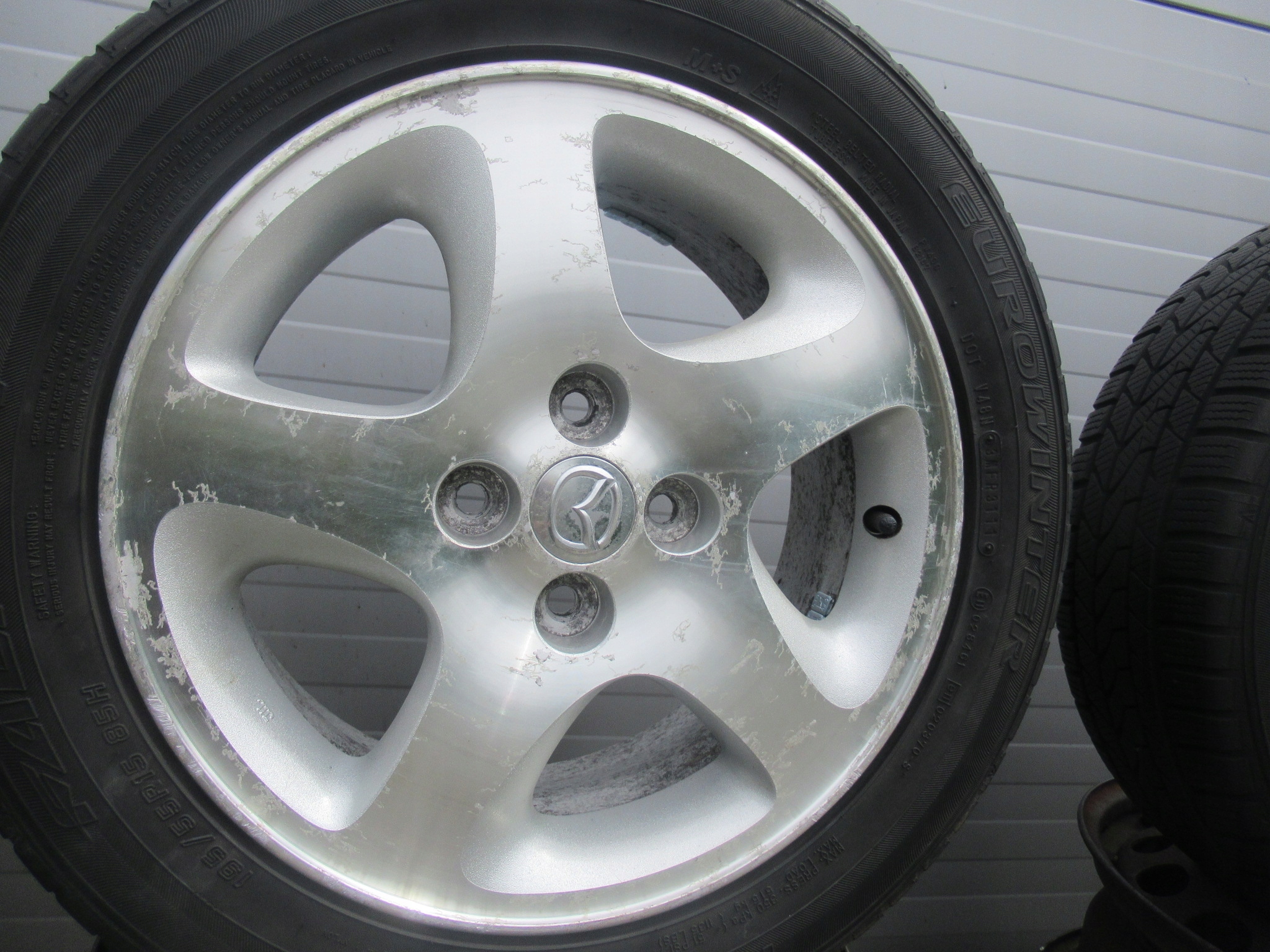 ALU+OPONY ZIMA MAZDA 2,HYUNDAI i20,SUZUKI SWIFT,BALENO,OPEL AGILA ,YARIS Marka opon Falken