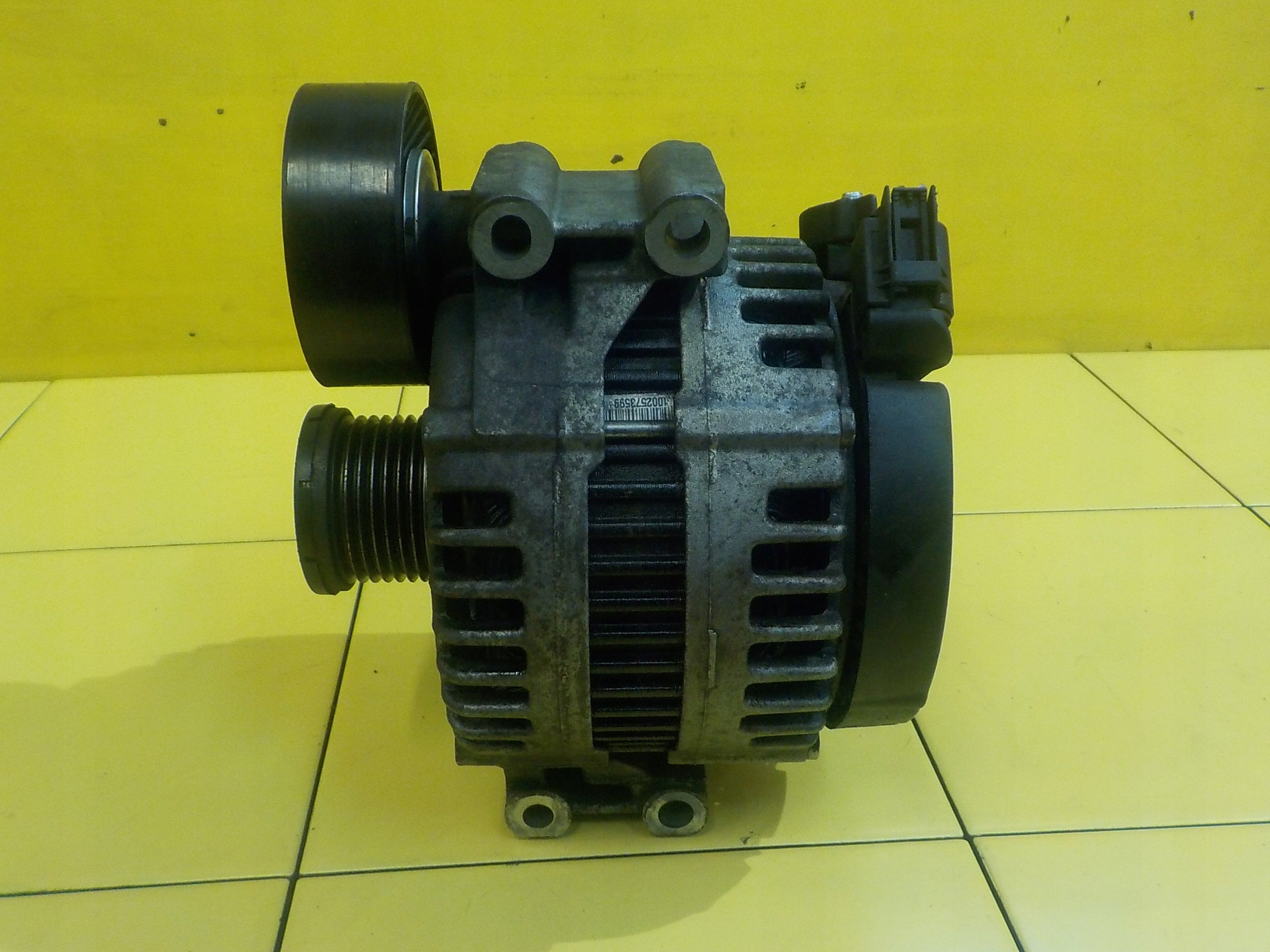 BMW E90 320i E87 E60 2.0 B 08r 170KM N43 alternator 7550469 0121715017