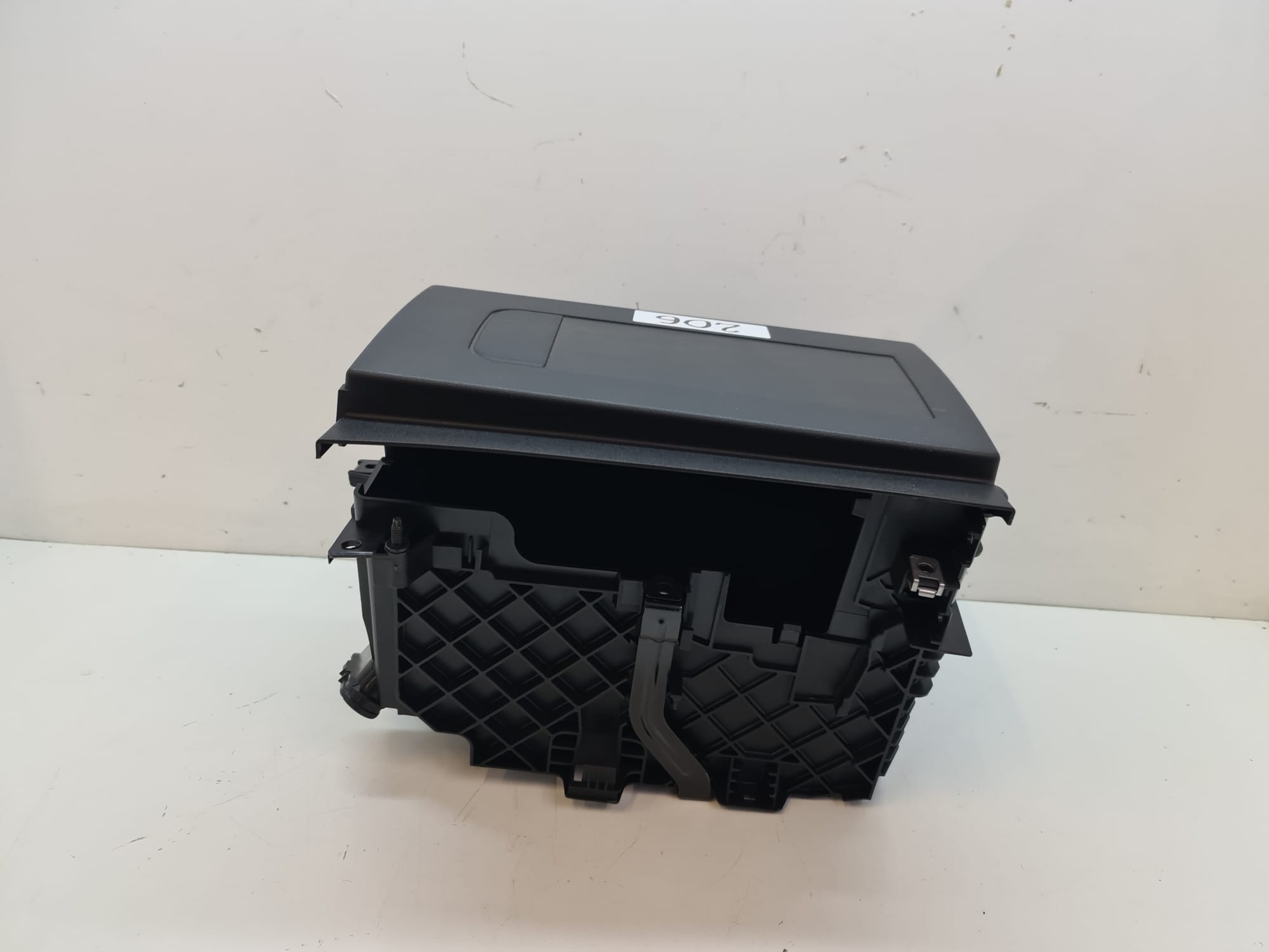 5a9f45fb4178b3b388a12d8ffbe3