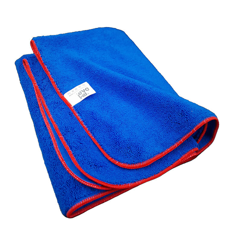 Ręcznik z mikrofibry Fluffy XXL 90x60 450GSM do osuszania auta – chłonny