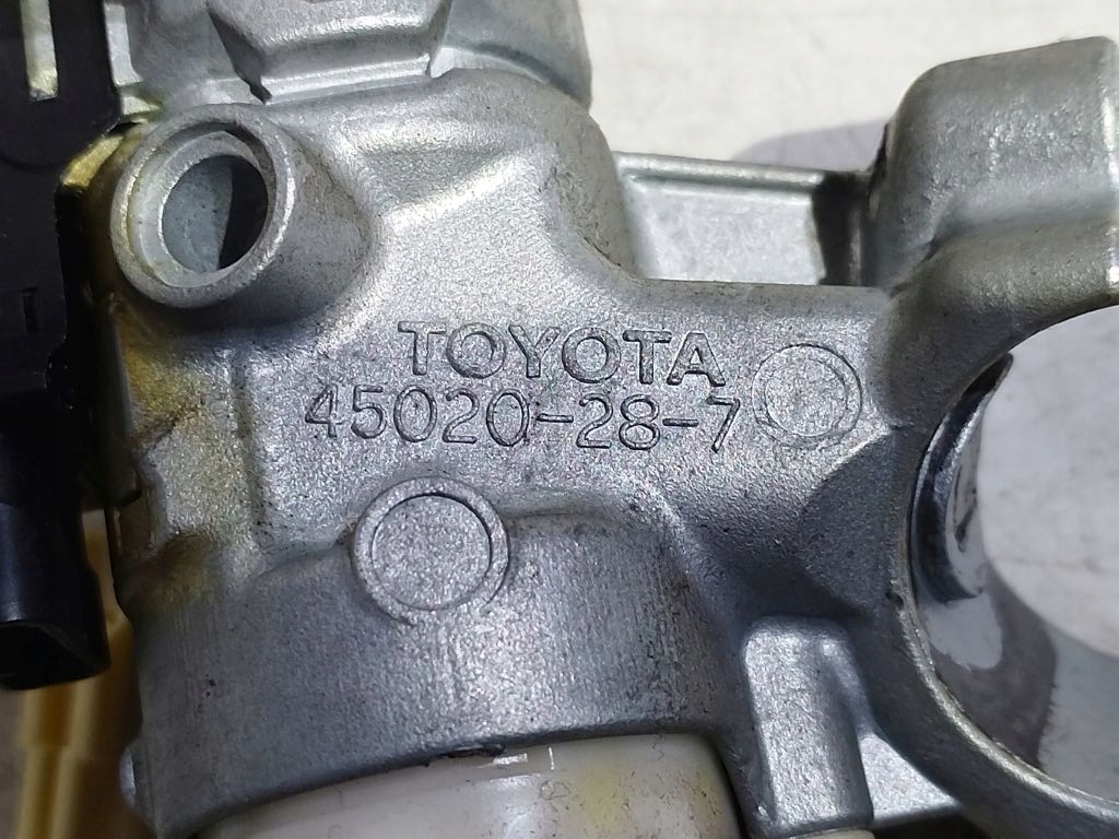 Toyota Previa II 2 ignition z kluczykiem