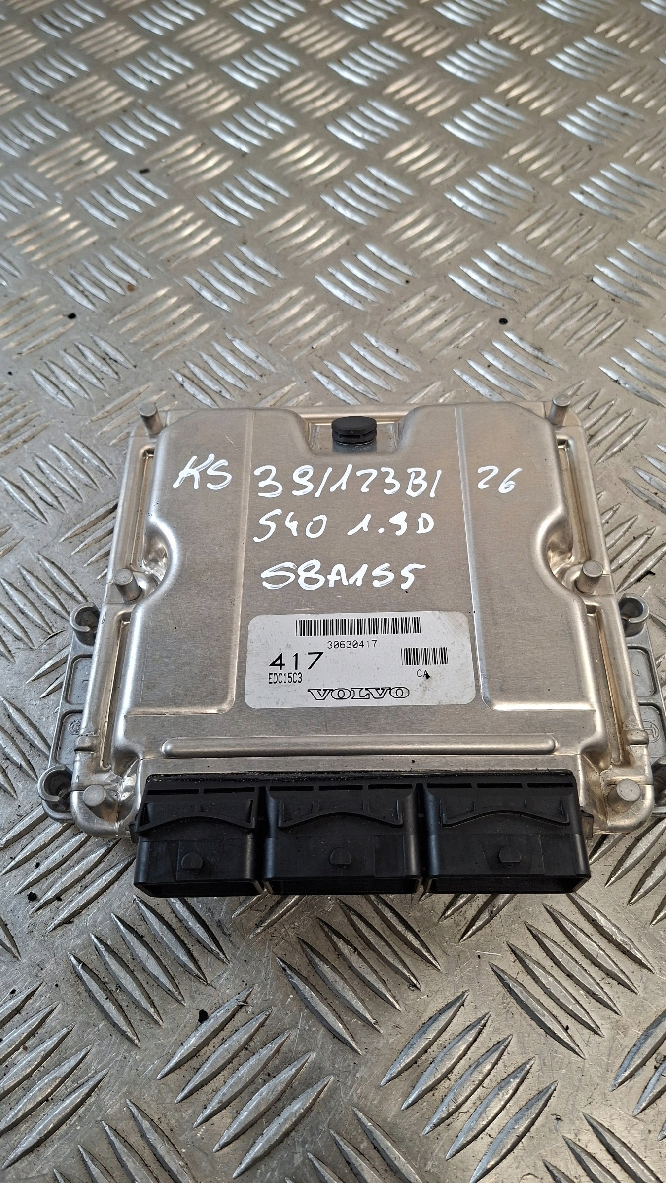 control unit of the engine VOLVO S40 1.9D