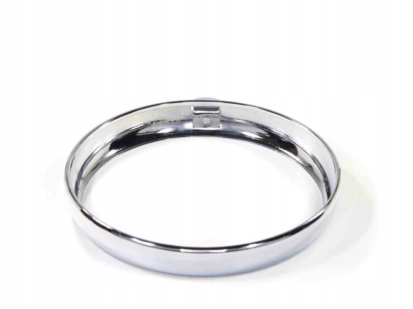 RAMKA REFLEKTORA WFM Z ZACZEPEM Numer katalogowy części 5900802255965