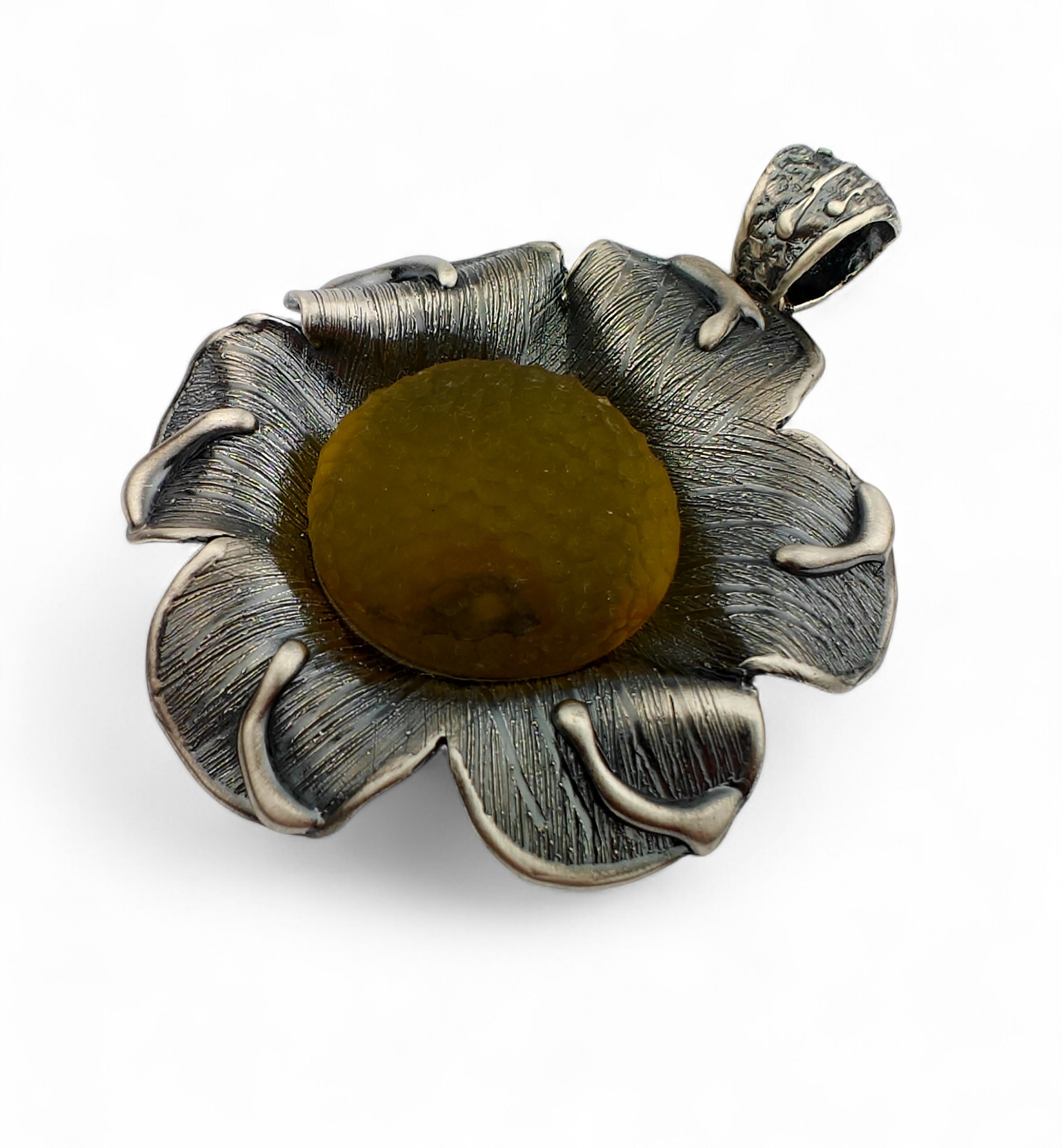 Unikátní Přívěsek Květ Stříbro Frézovaný Jantar