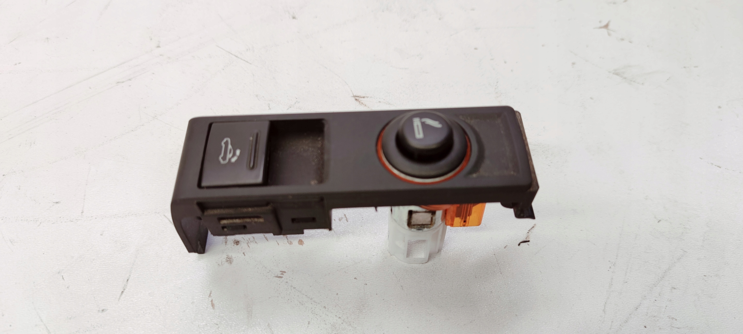 switch roofs ZAPALNICZKA AUDI A3 8P 8P7919719