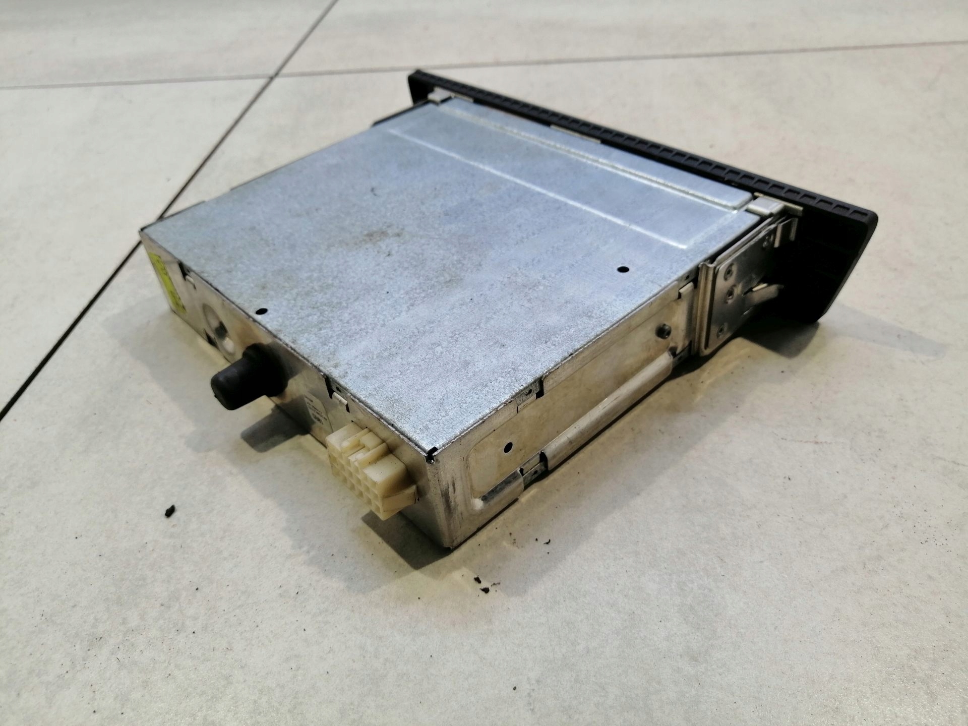 Bedienteil der Navigation PASSAT B5 2.8 V6 3B0919885A