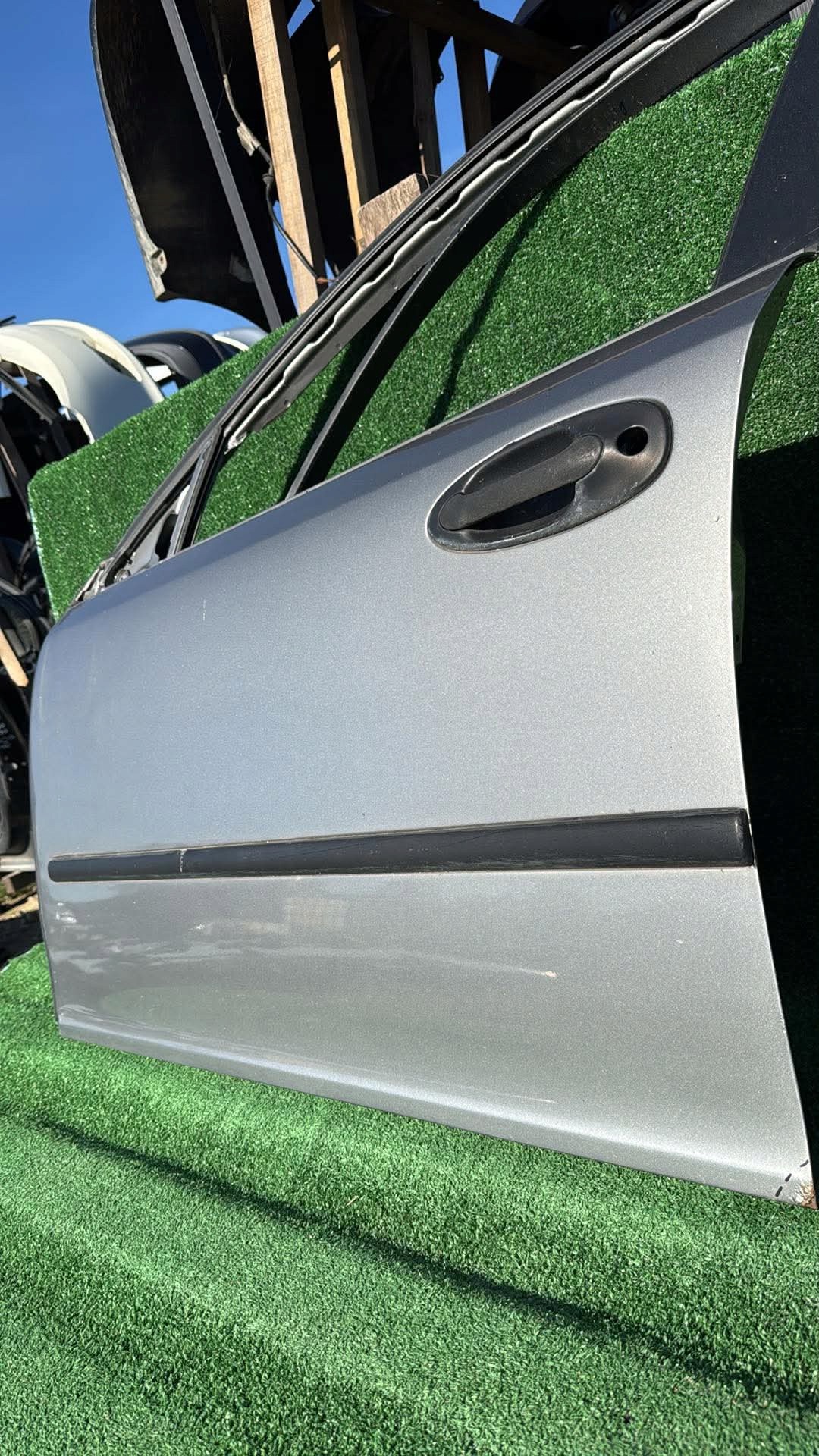 door left front left front SAAB 9-3 93 driver´s colour 279 02-07