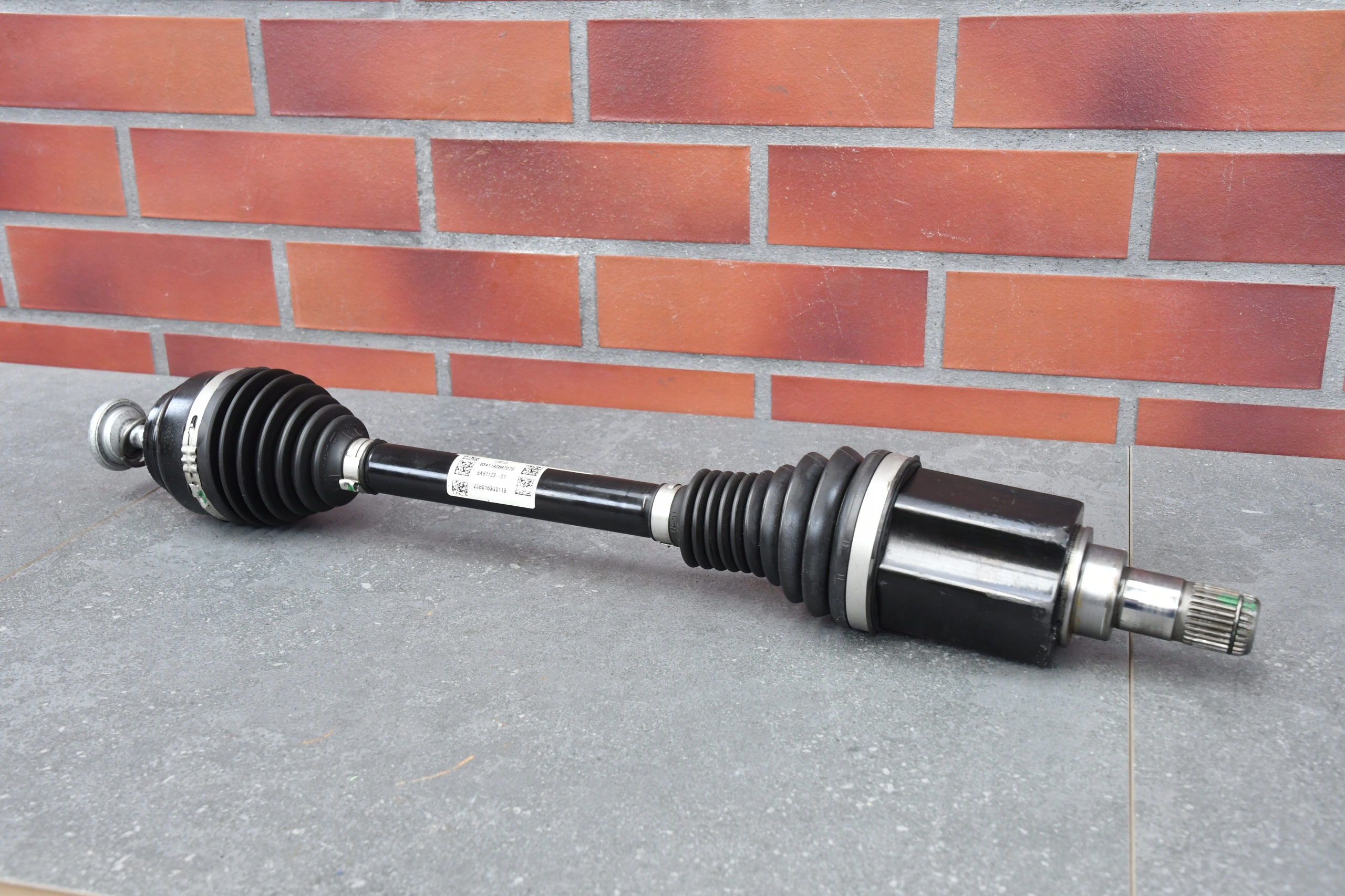 swing left front shock absorber left semi-axis front left BMW 7 G70 4x4