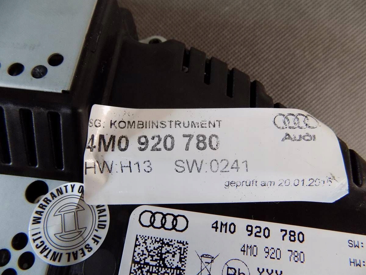 Audi Q7 4M dials dials 4M0920780