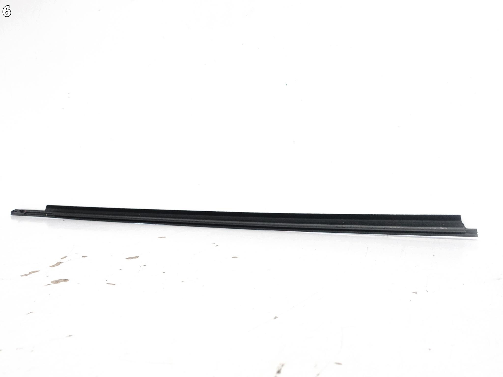 TOYOTA YARIS IV XP210 19- moulding dust windows door front left ORG