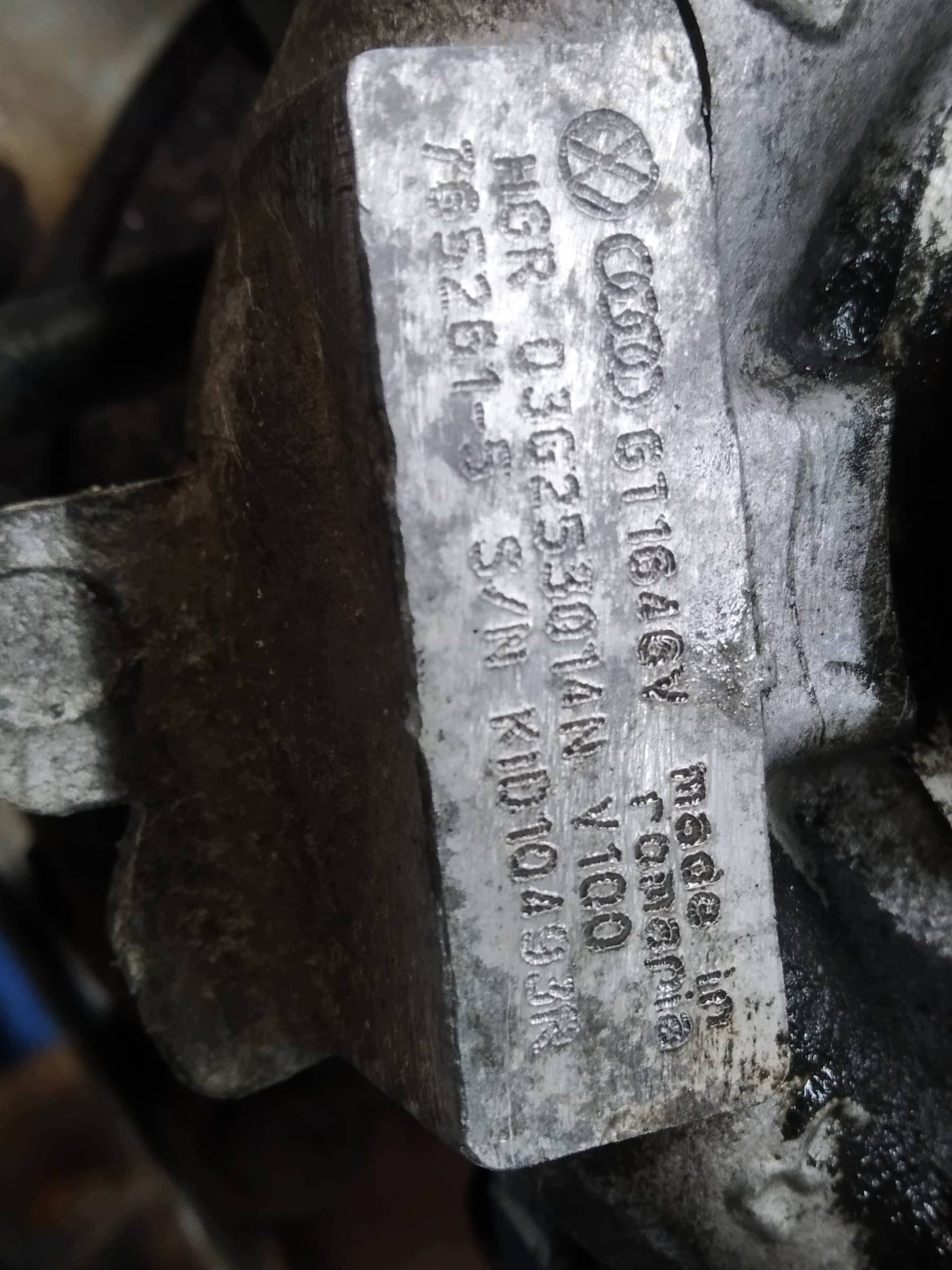 turbo 7652615 2.0 TDI VW Volkswagen Golf V (2004-2009)