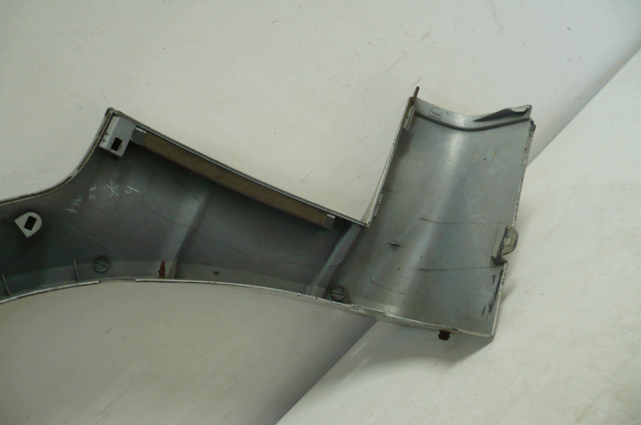 SUZUKI GRAND VITARA e 98-05 modanatura parafango Destro Anteriore