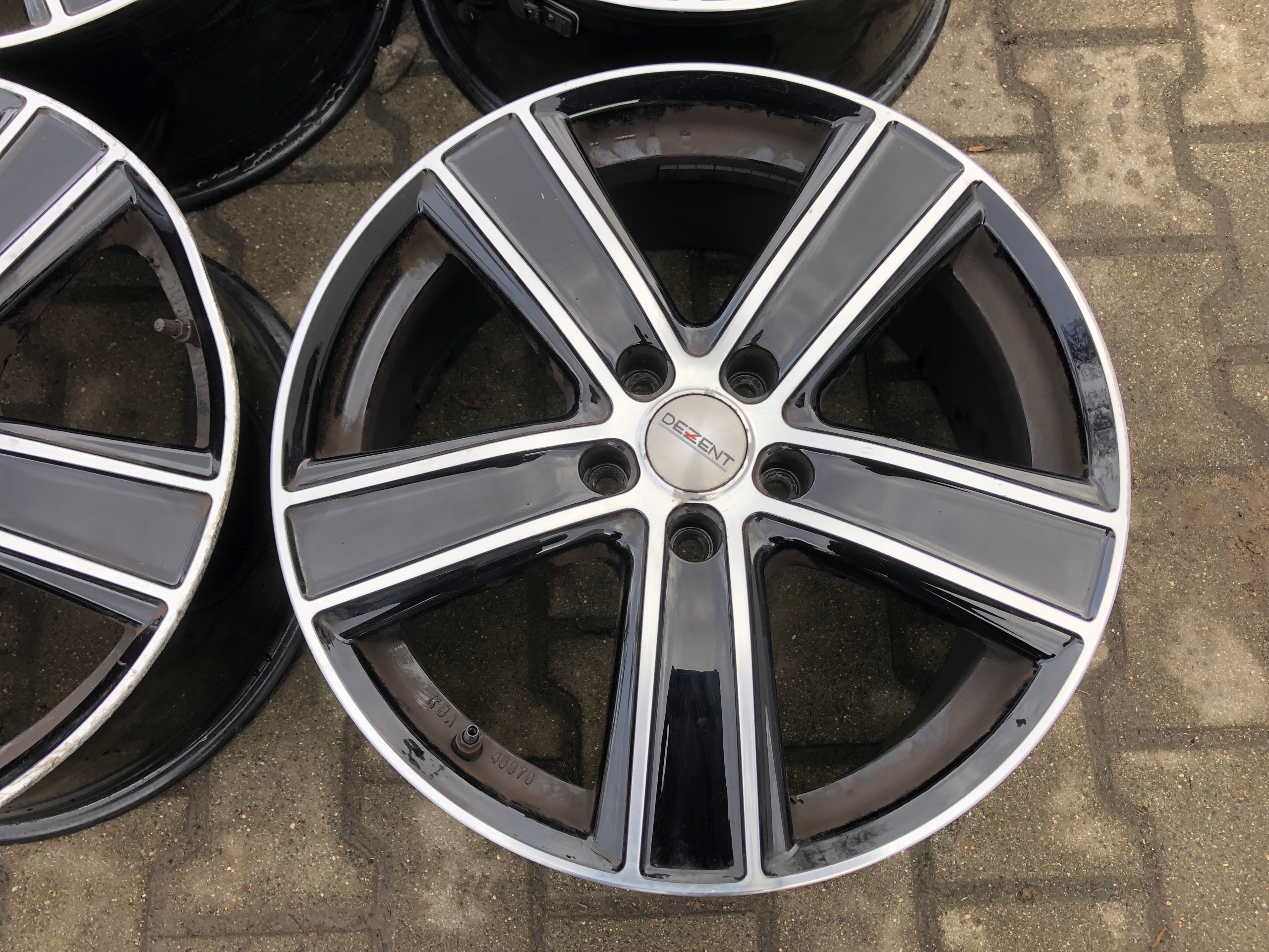 MERCEDES 176 177 Felgi 18 DEZENT TS8987 KBA 49876 Kod producenta KBA49876