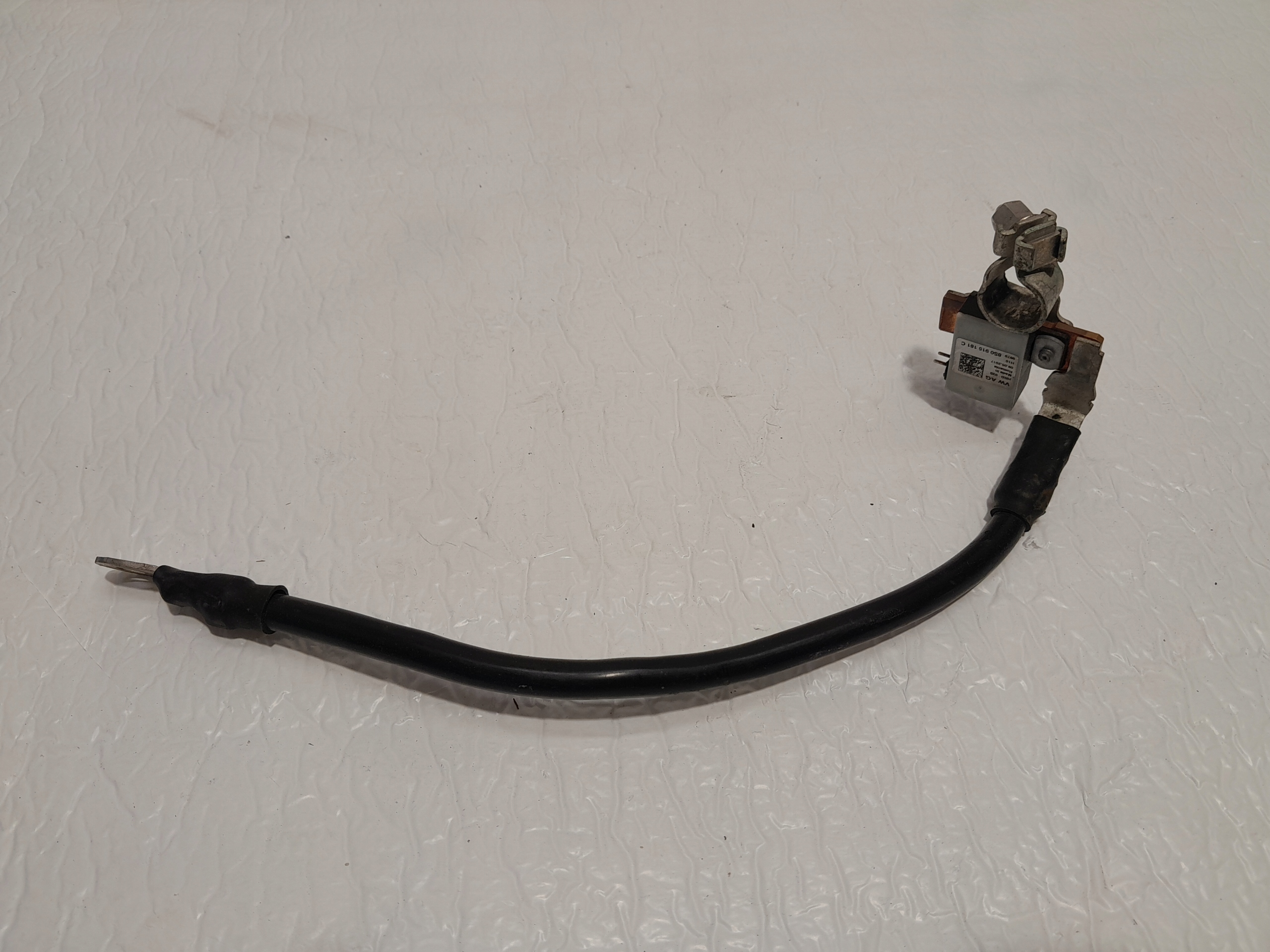 AUDI A4 B9 A5 F5 terminal cable battery 8S0915181C