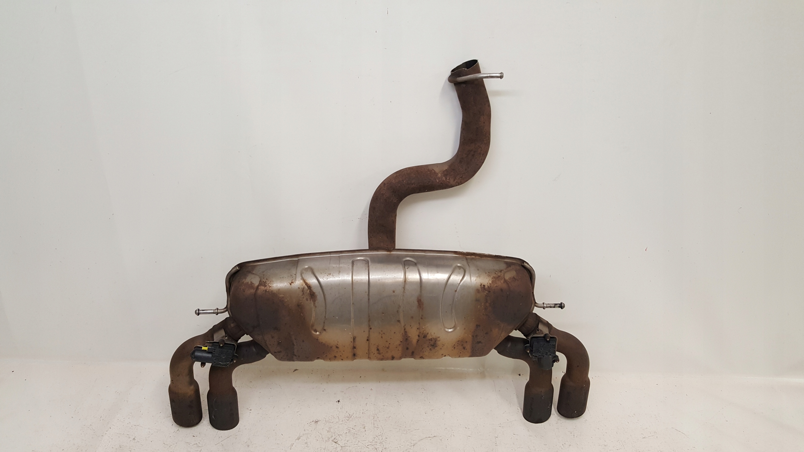 VW Golf VII R R20 глушитель выхлопных газов 5q6153611bh