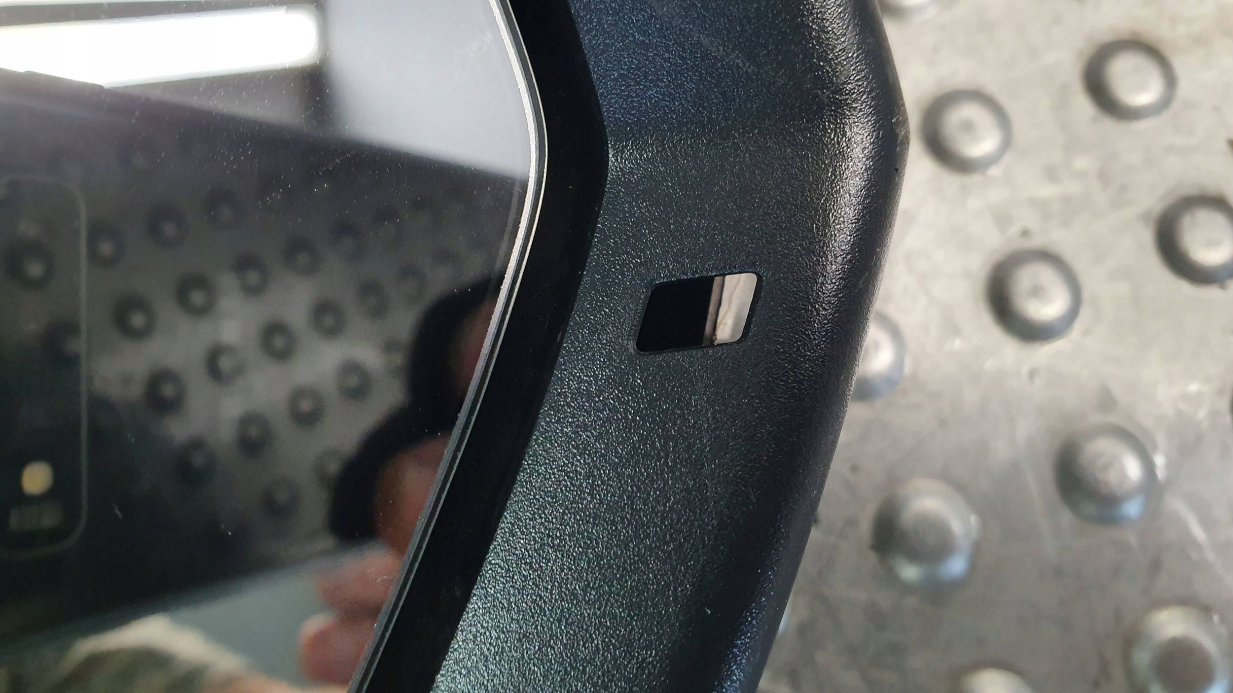 Spiegel rechts AUDI A1 II 12 PIN 18