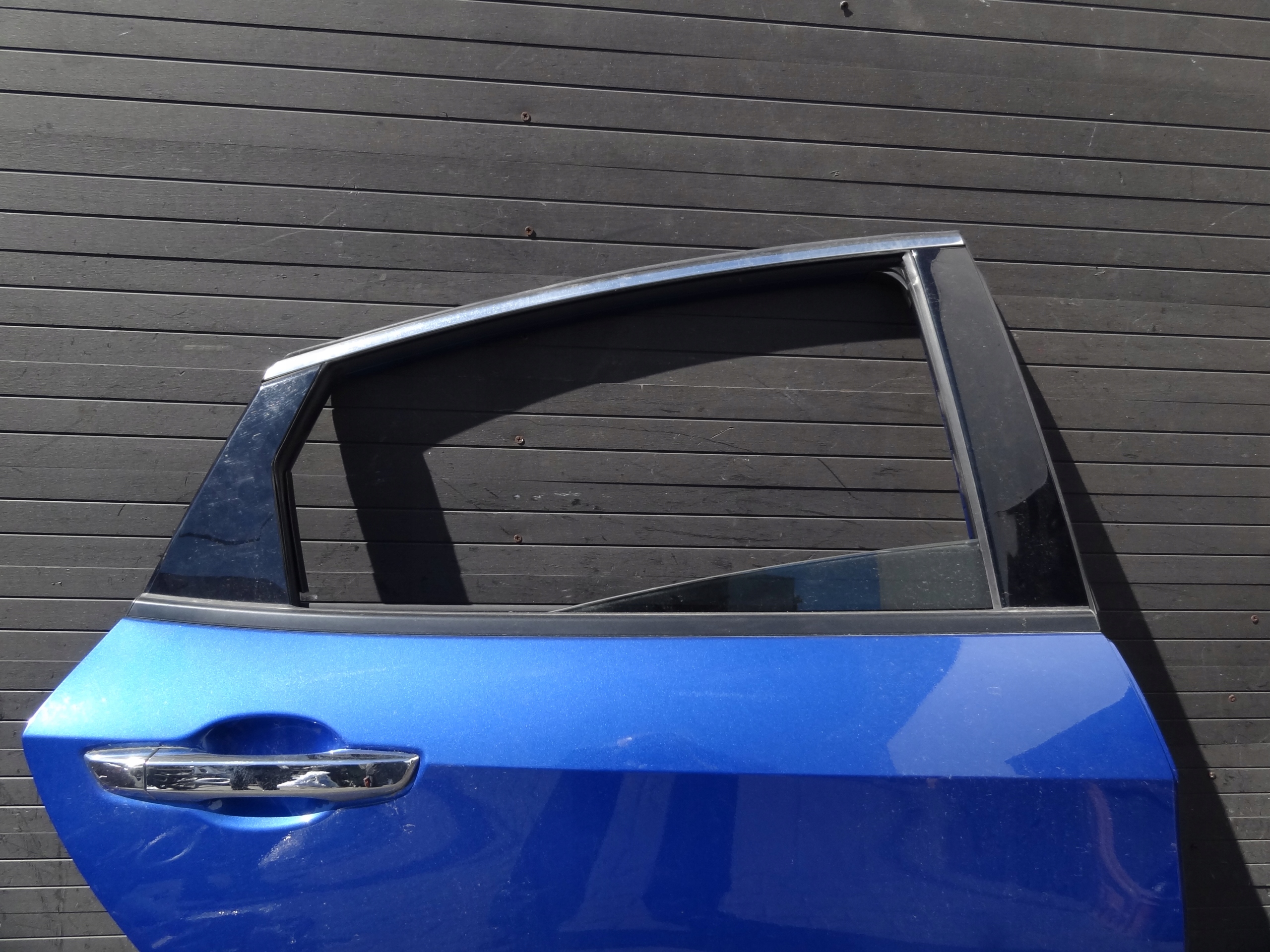 HONDA CIVIC X 2017 SEDAN DRZWI TYLNE PRAWE KOMPLETNE ORYGINAL Producent części Honda OE