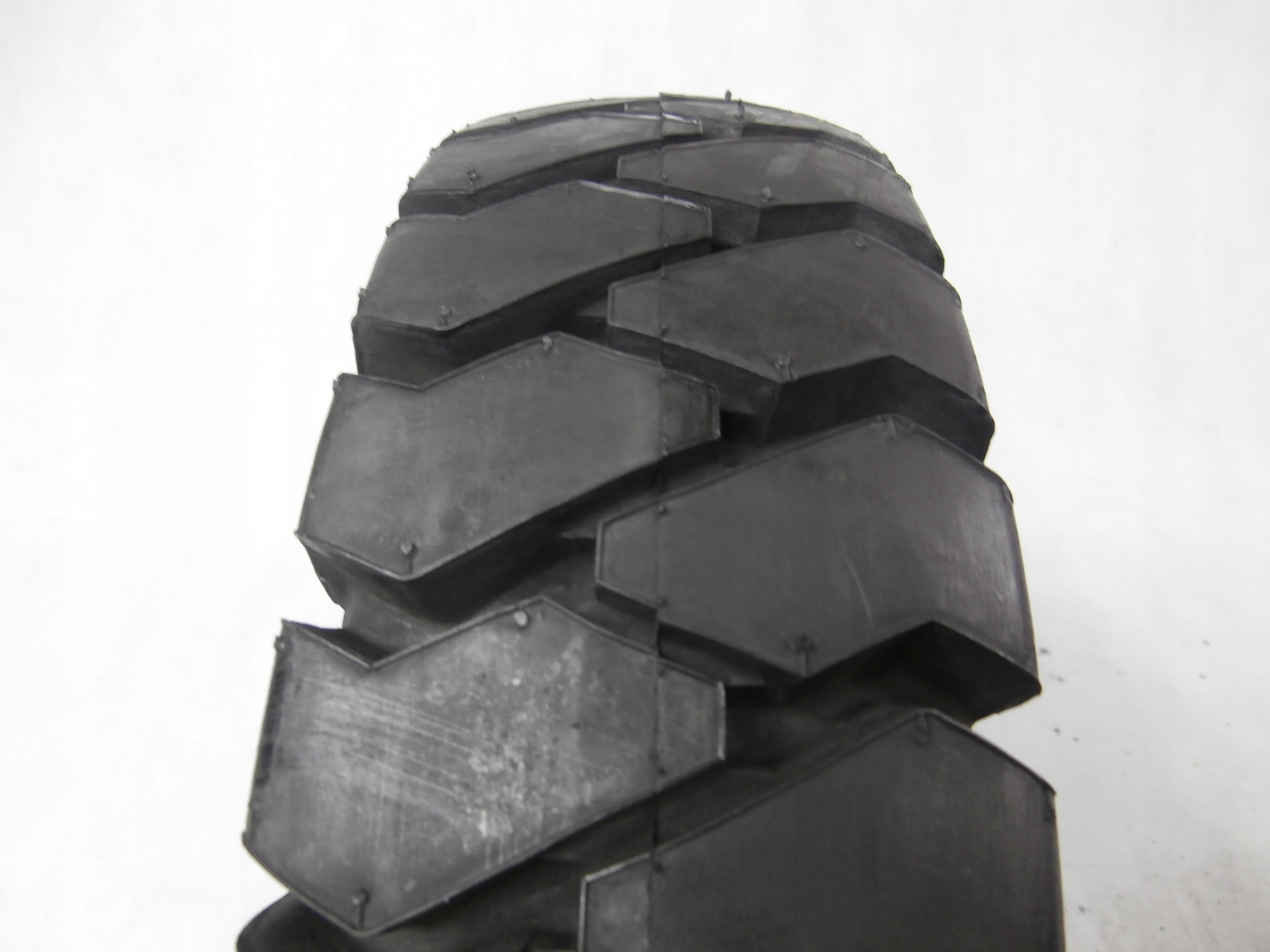 1x 5,00 - 8 DURO промислова шина