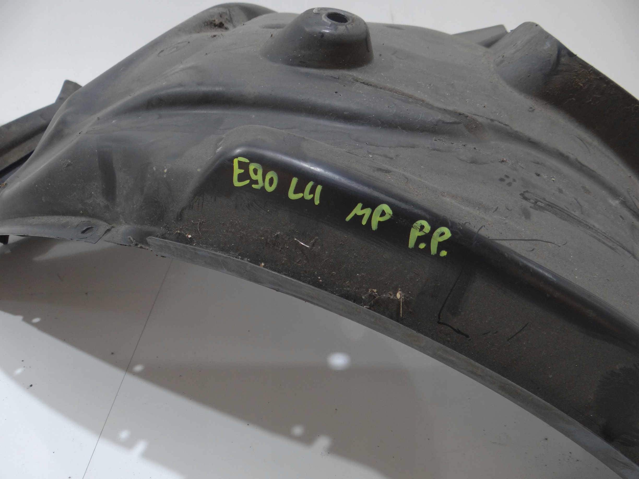 mudguard right front BMW E90 LCI M PAKIET 7059378 (16932451)