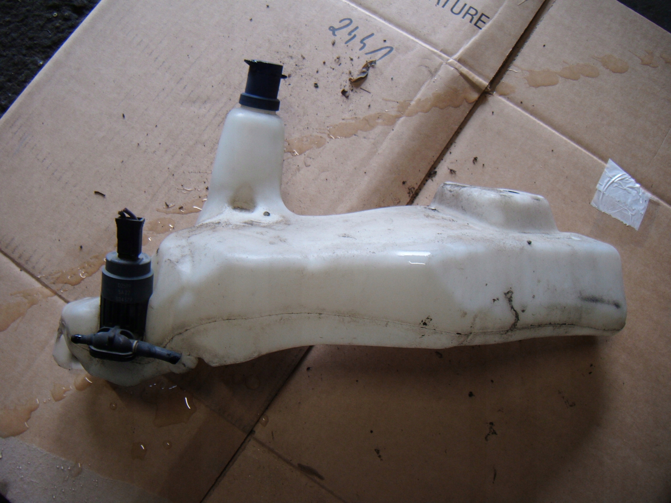 LANCIA MUSA 04-12 1.4 ZBIORNICZEK SPRYSKIWACZY