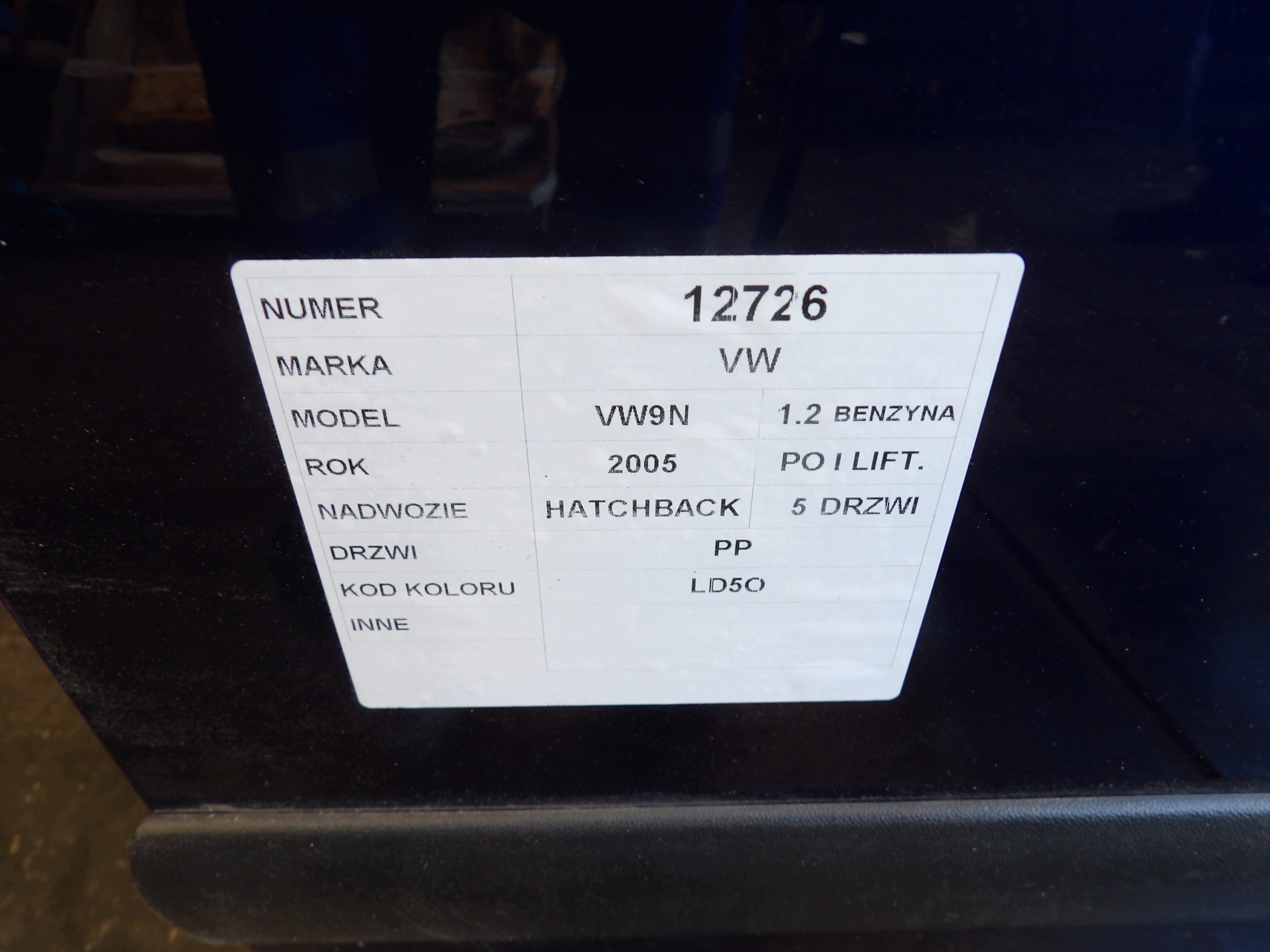 VW Polo 9N door front right LD5Q