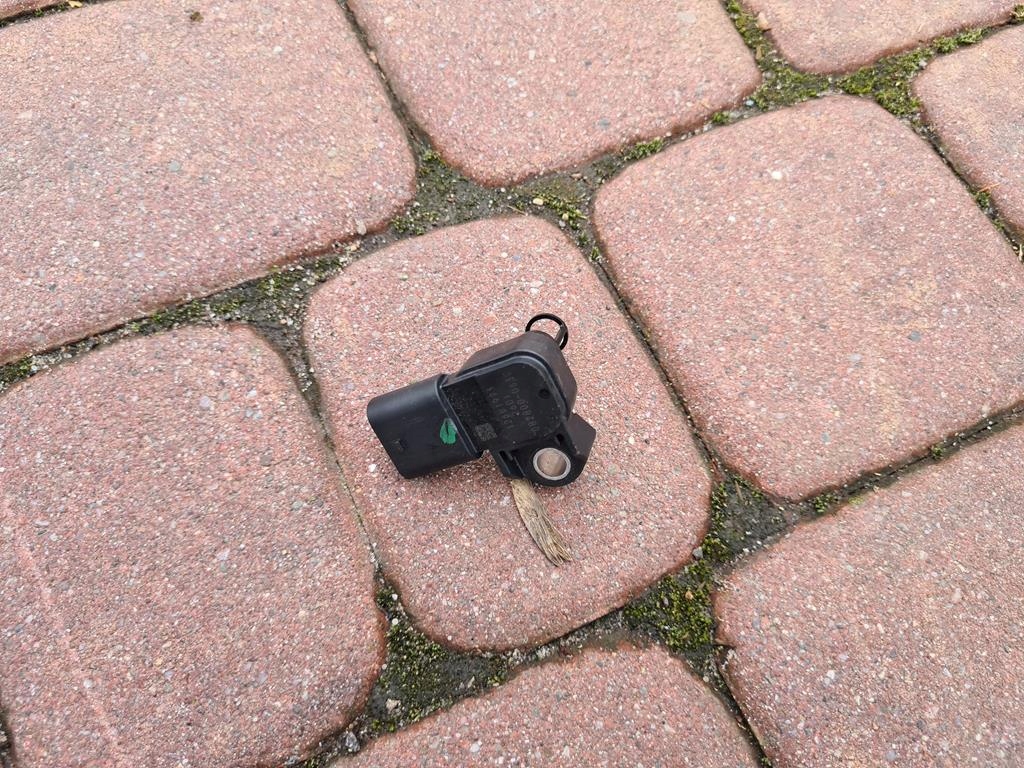 Датчик Map sensor 1.5 T Opel Insignia b 12681993